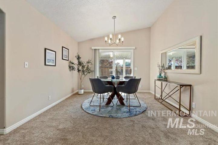 6066 N Lake Shore Ave. Property Photo 8
