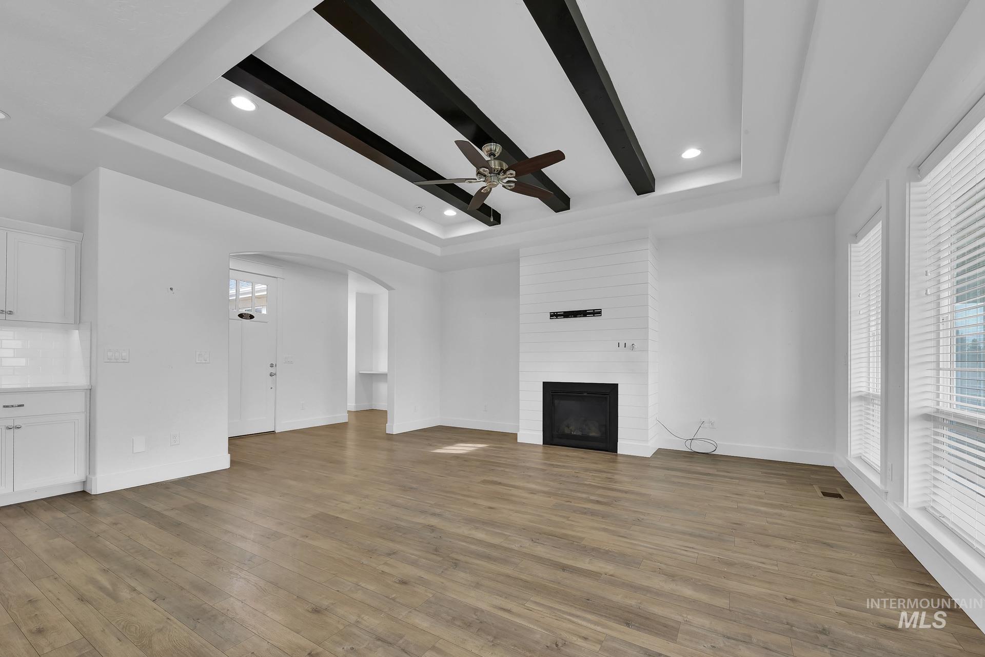 1734 Shoal Point Ave Property Photo 9
