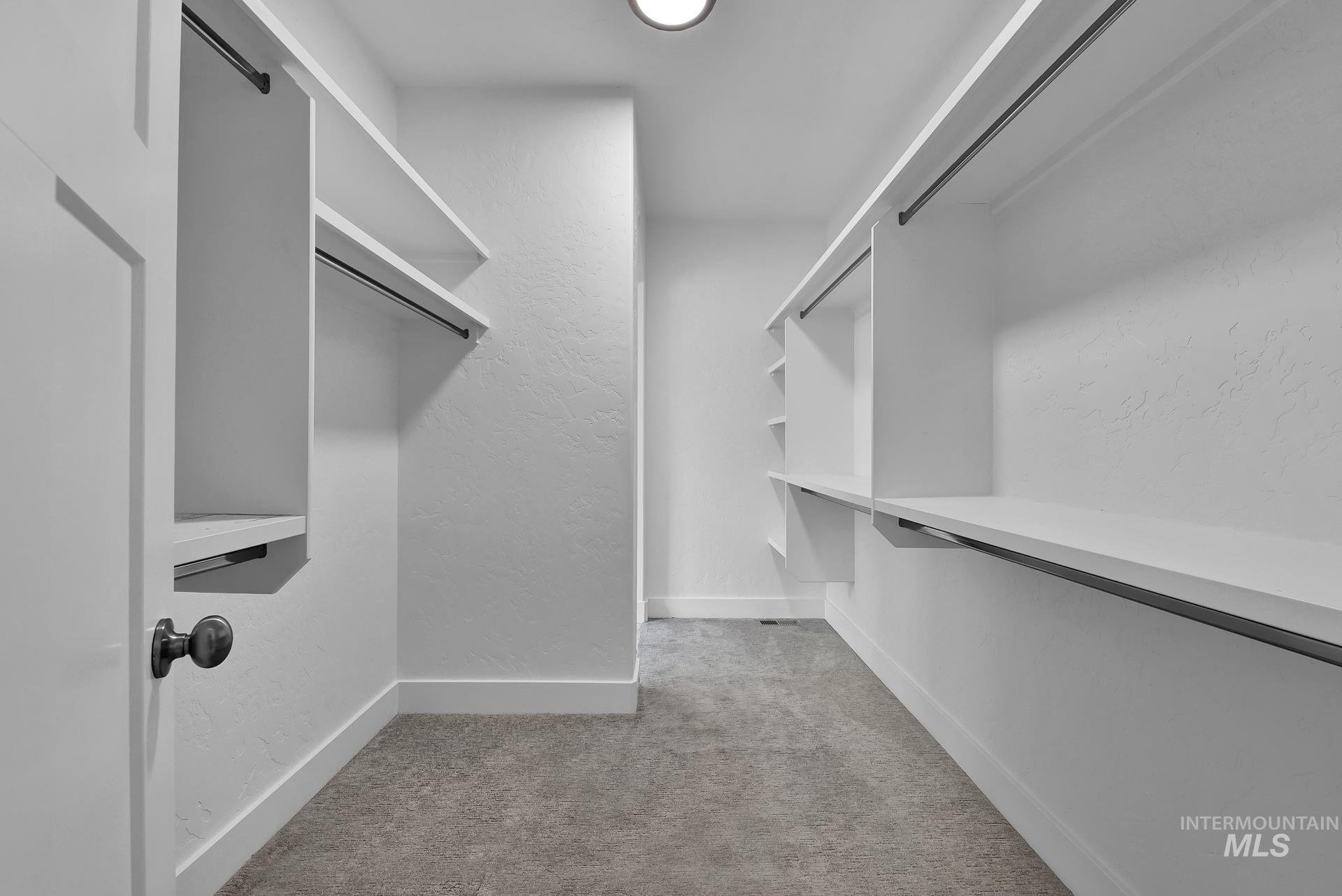 1734 Shoal Point Ave Property Photo 27
