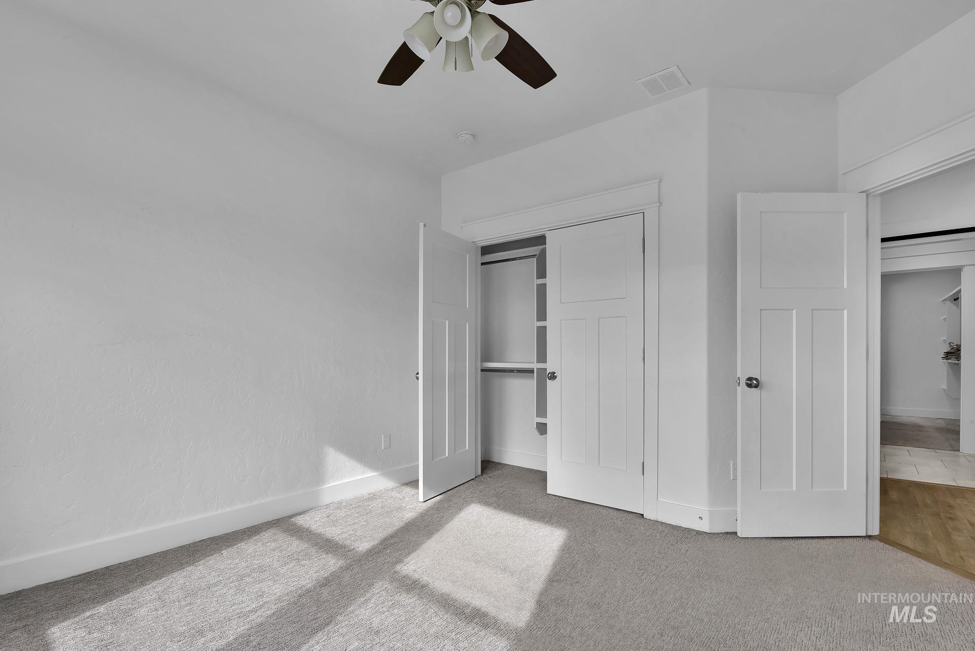 1734 Shoal Point Ave Property Photo 31