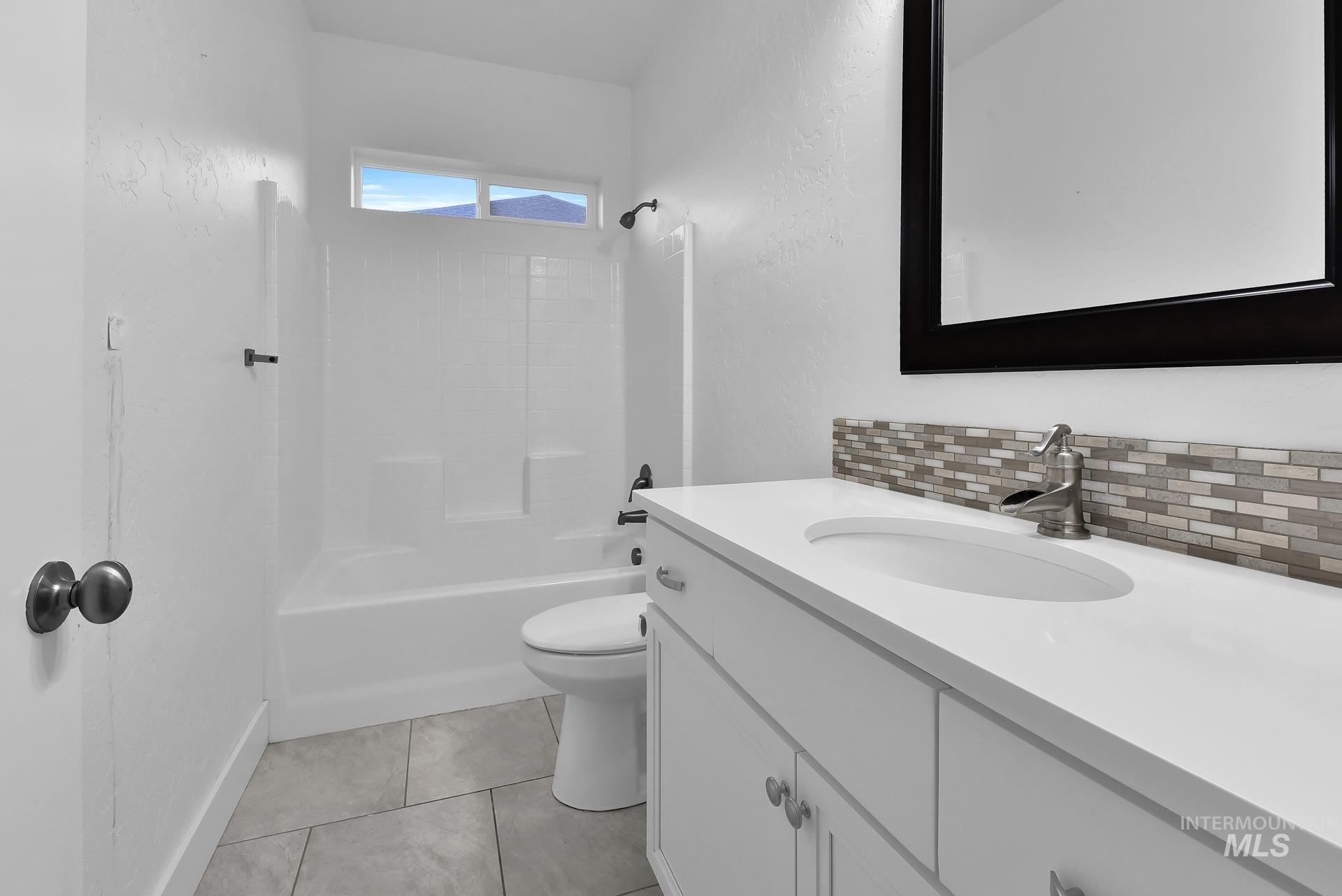 1734 Shoal Point Ave Property Photo 33