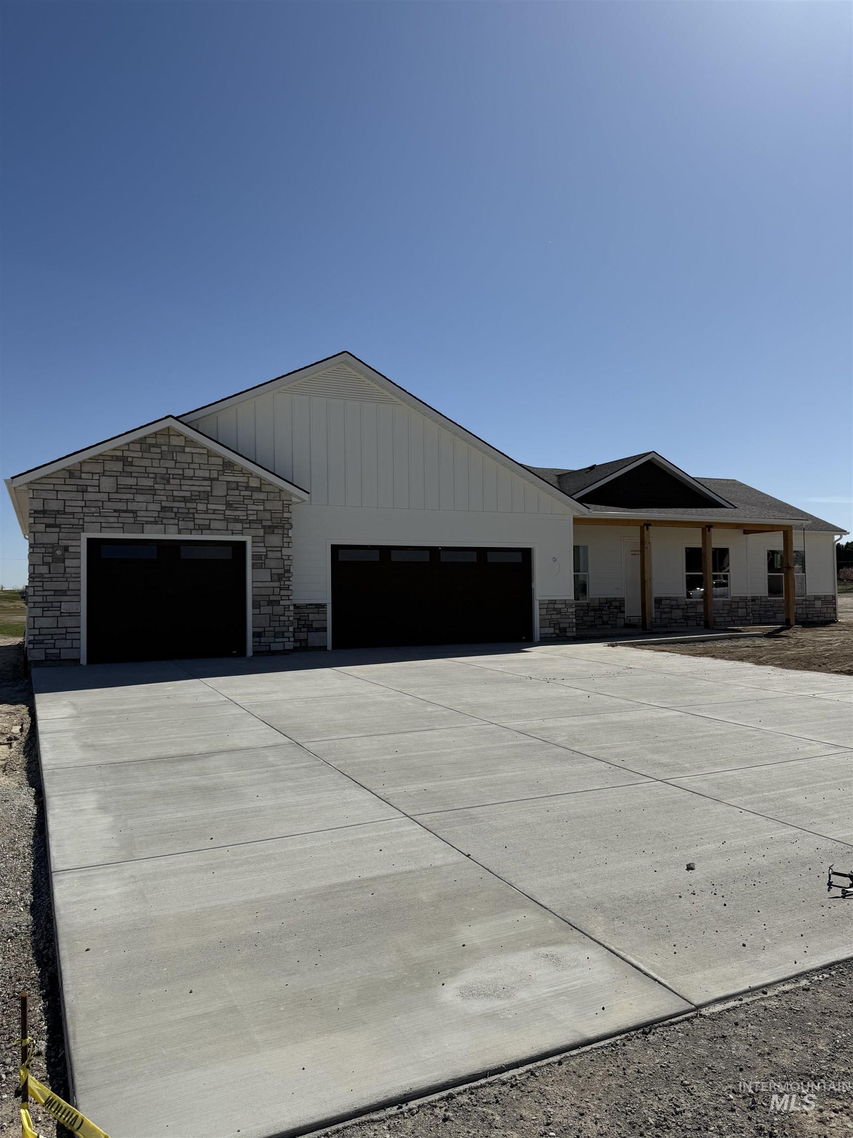 3688 E 3735 N Property Photo 4