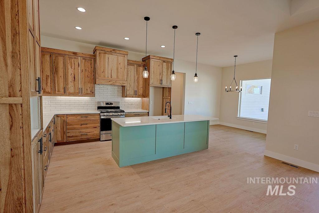 3688 E 3735 N Property Photo 10