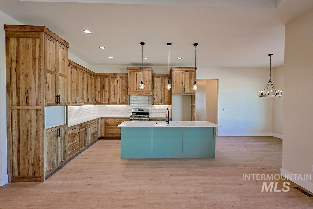 3688 E 3735 N Property Photo 11