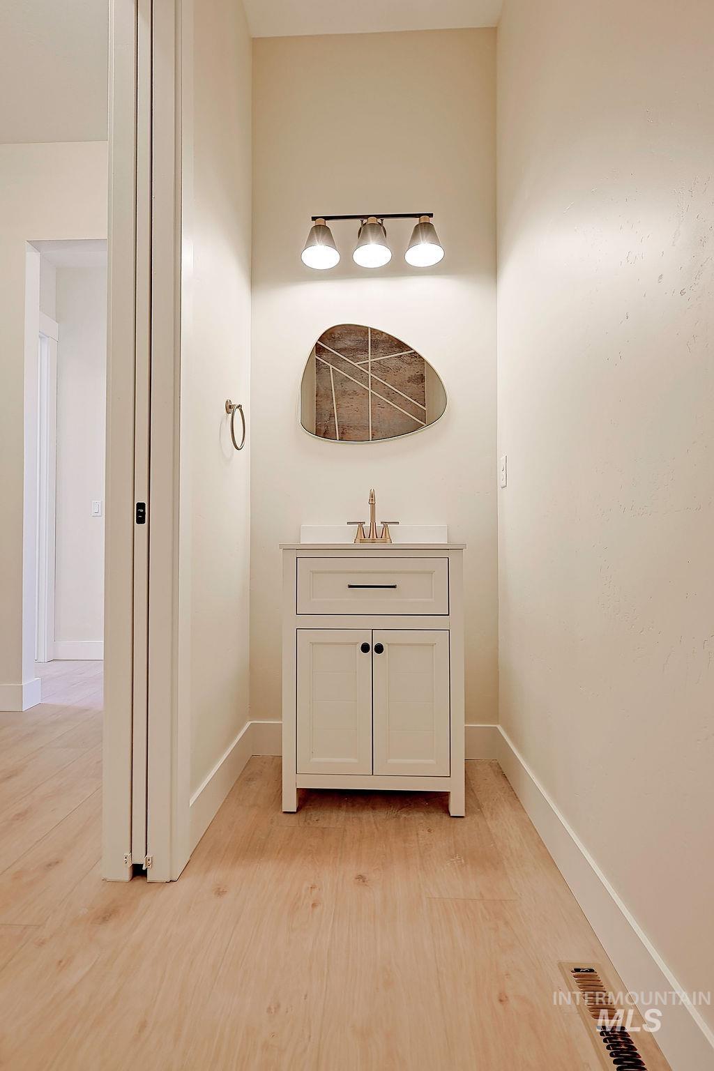 3688 E 3735 N Property Photo 27