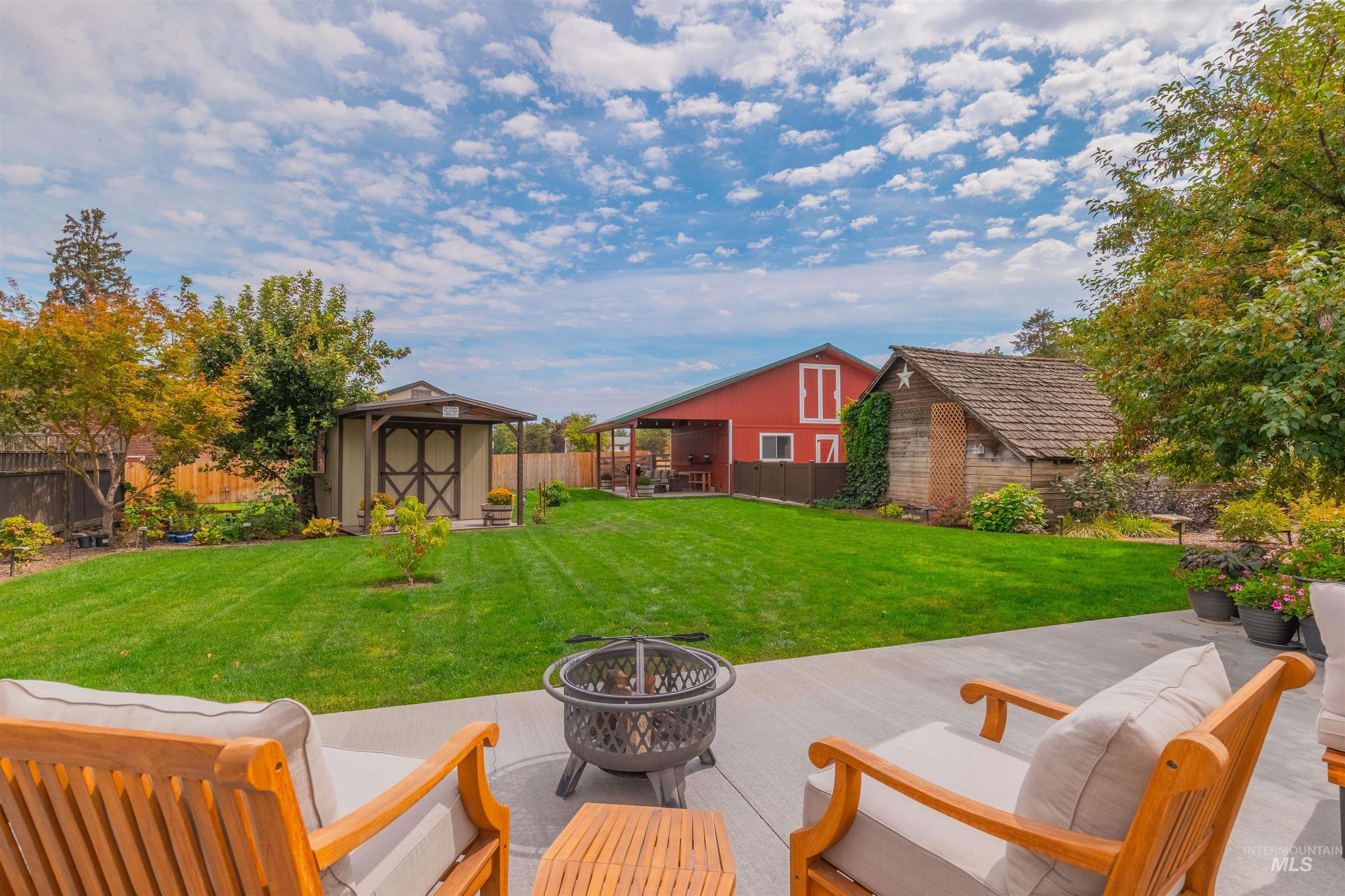 3211 4th Street Property Photo 5