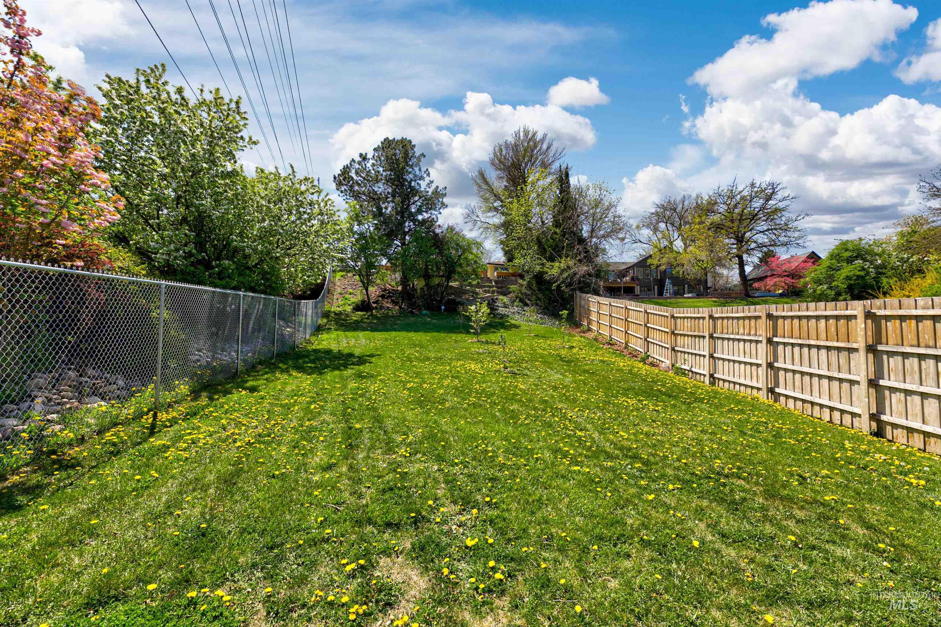 5802 Randolph Dr Property Photo 34
