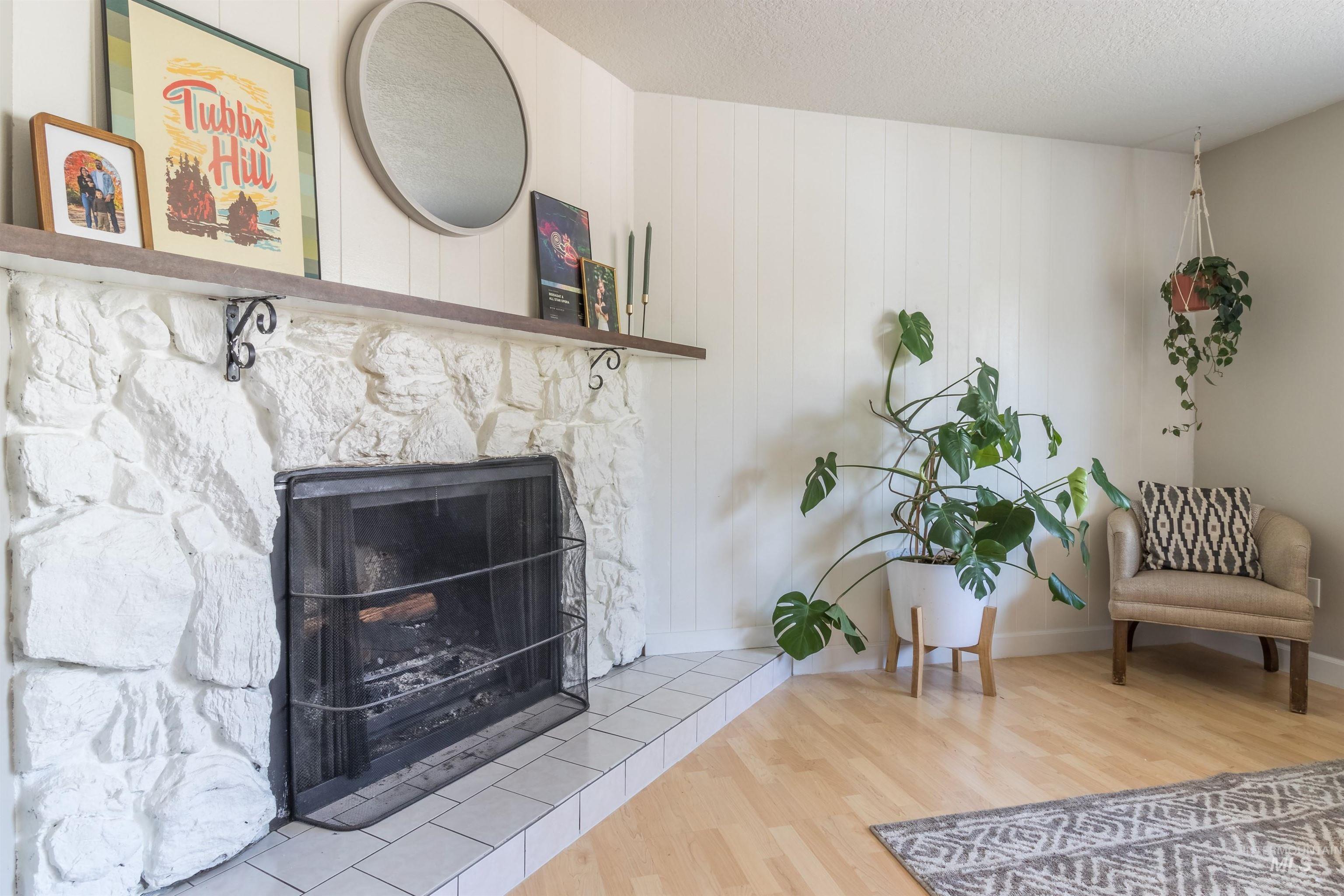 701 Bentz St. Property Photo 14