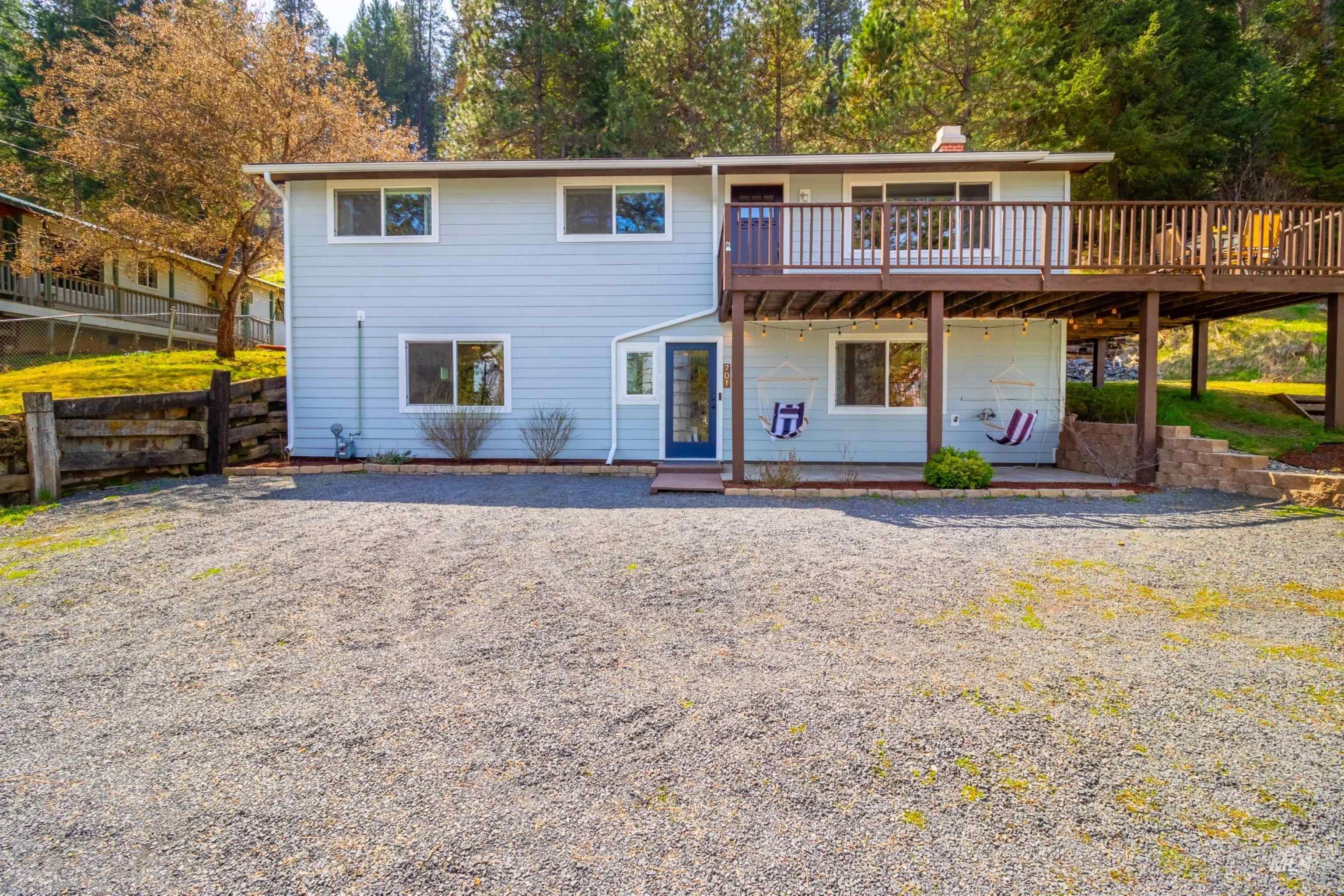 701 Bentz St. Property Photo 39