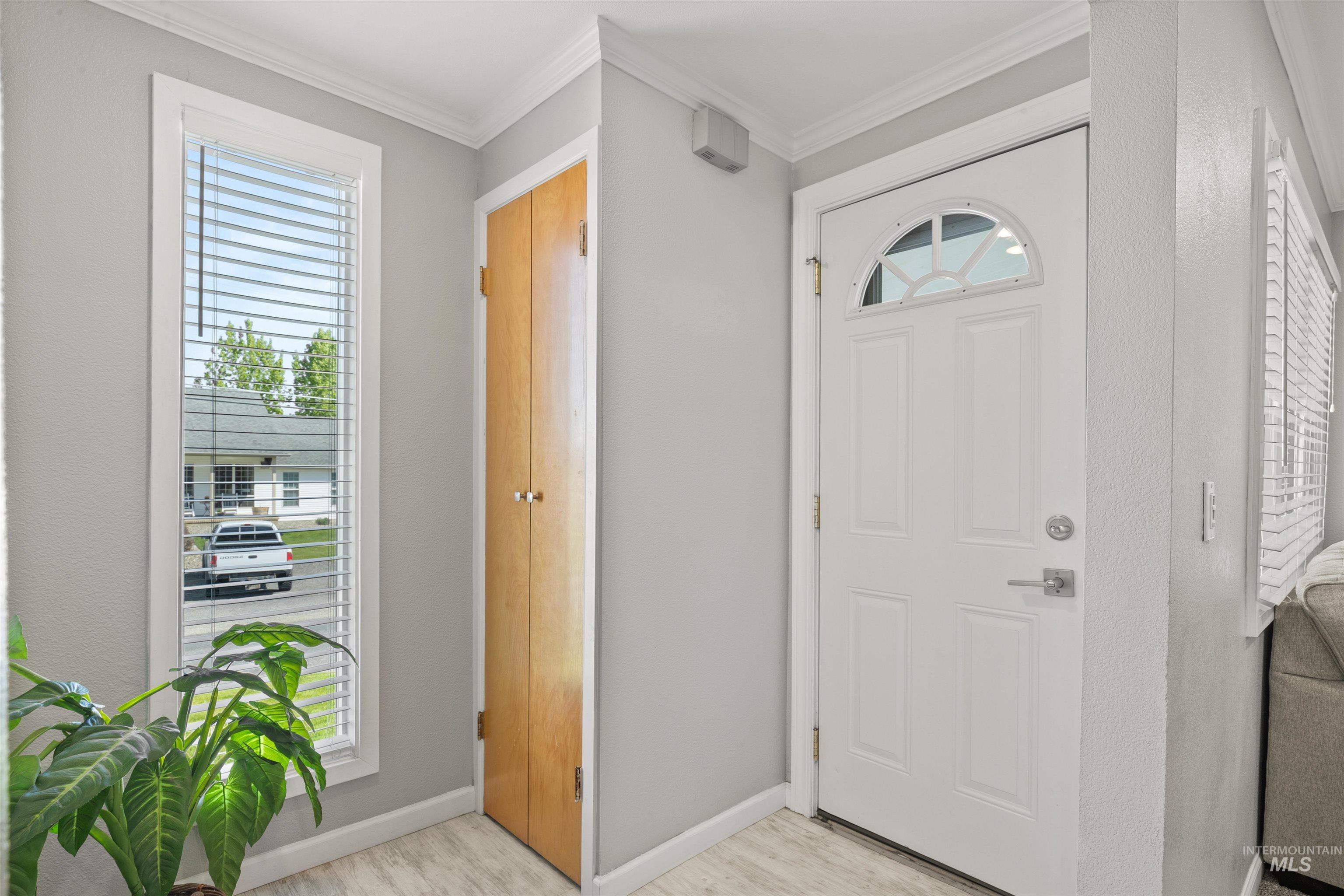 1924 Cedar Avenue Property Photo 6