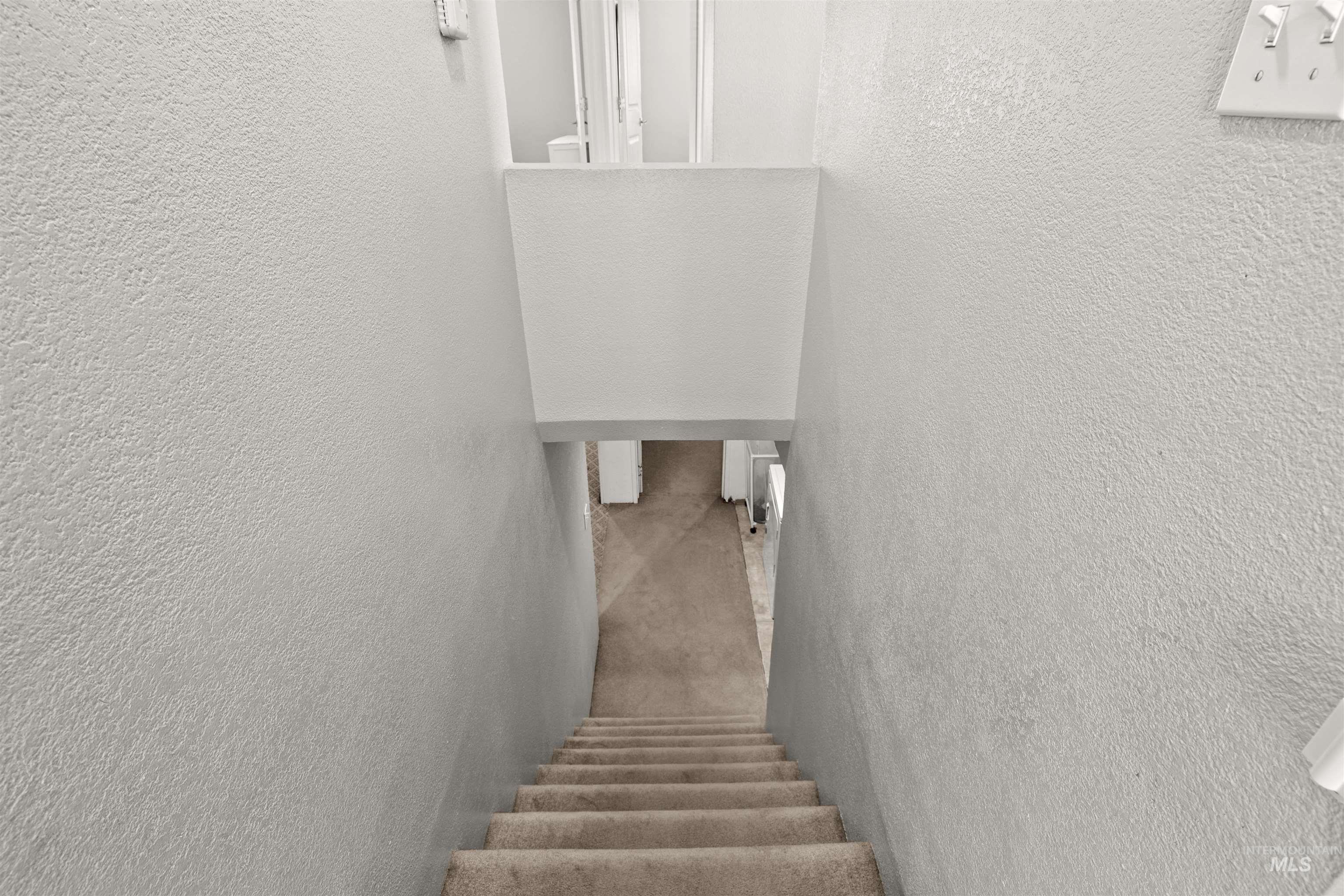 1924 Cedar Avenue Property Photo 16