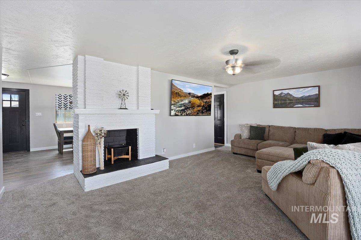 1435 Lawndale Property Photo 10