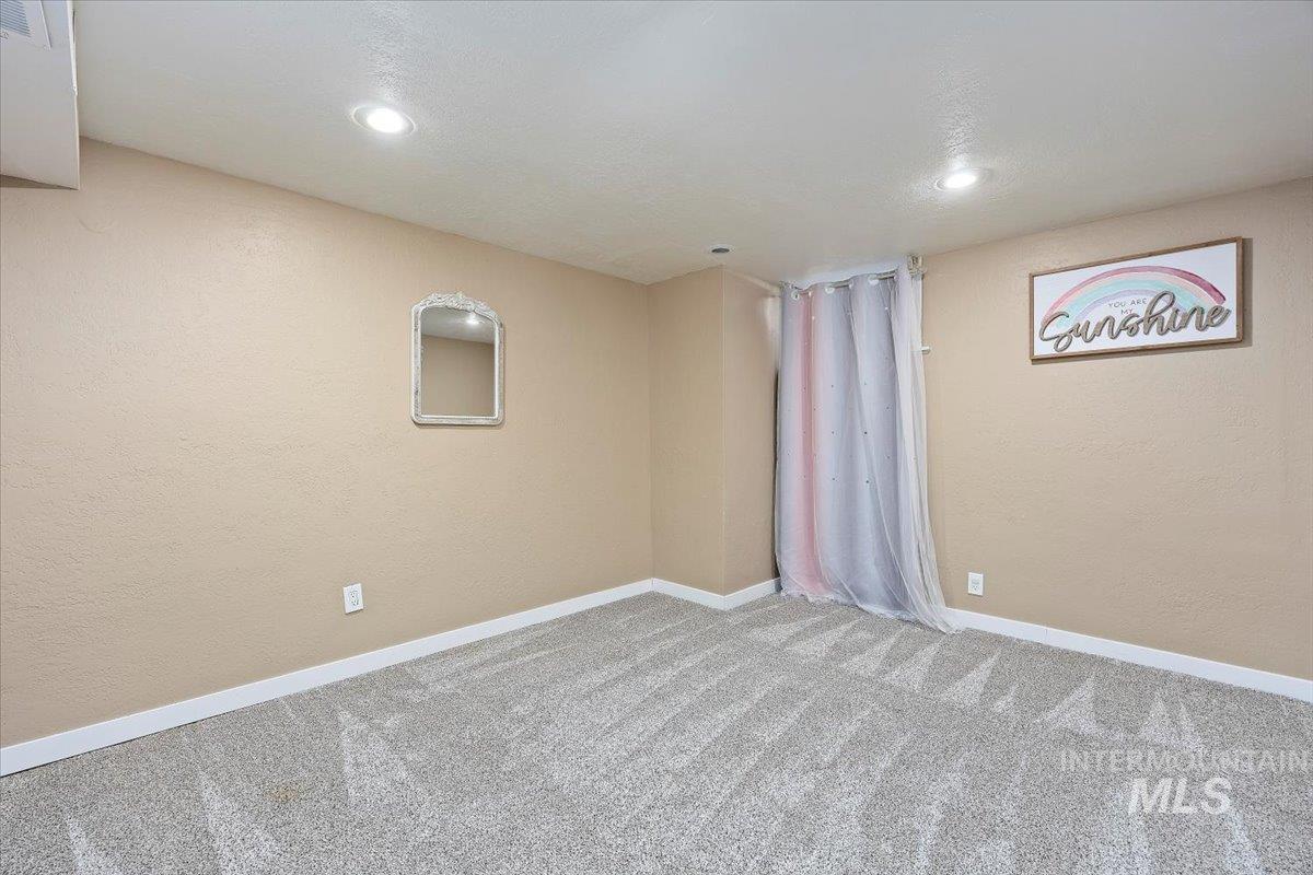 1435 Lawndale Property Photo 17