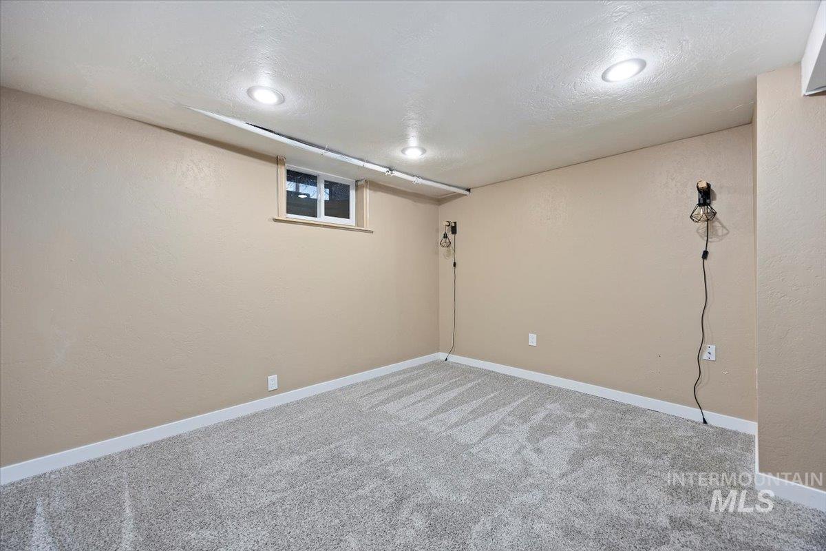 1435 Lawndale Property Photo 18