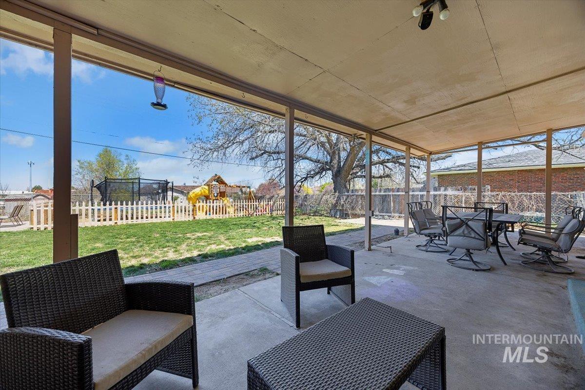 1435 Lawndale Property Photo 22