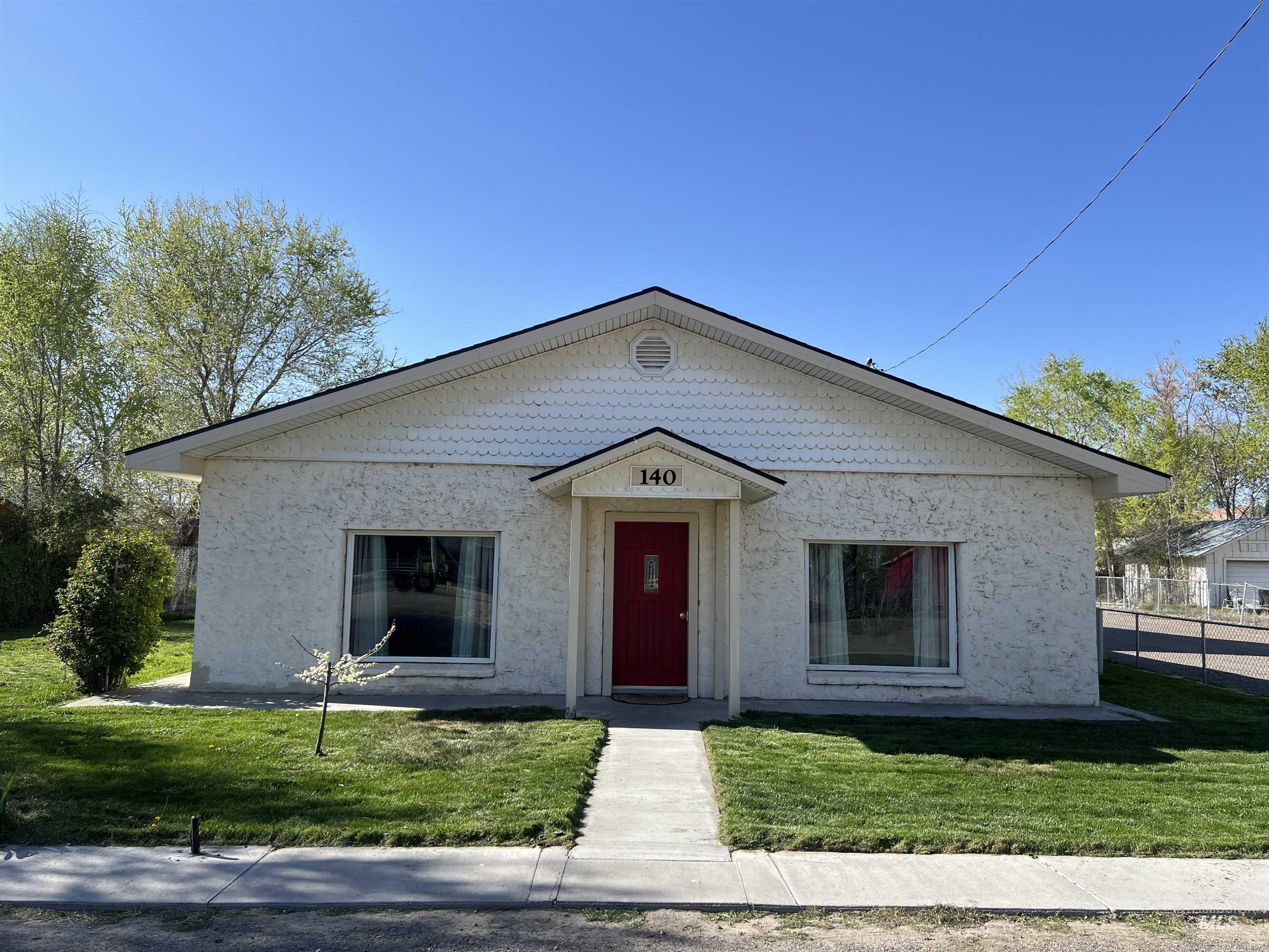 140 3rd Street Property Photo 1
