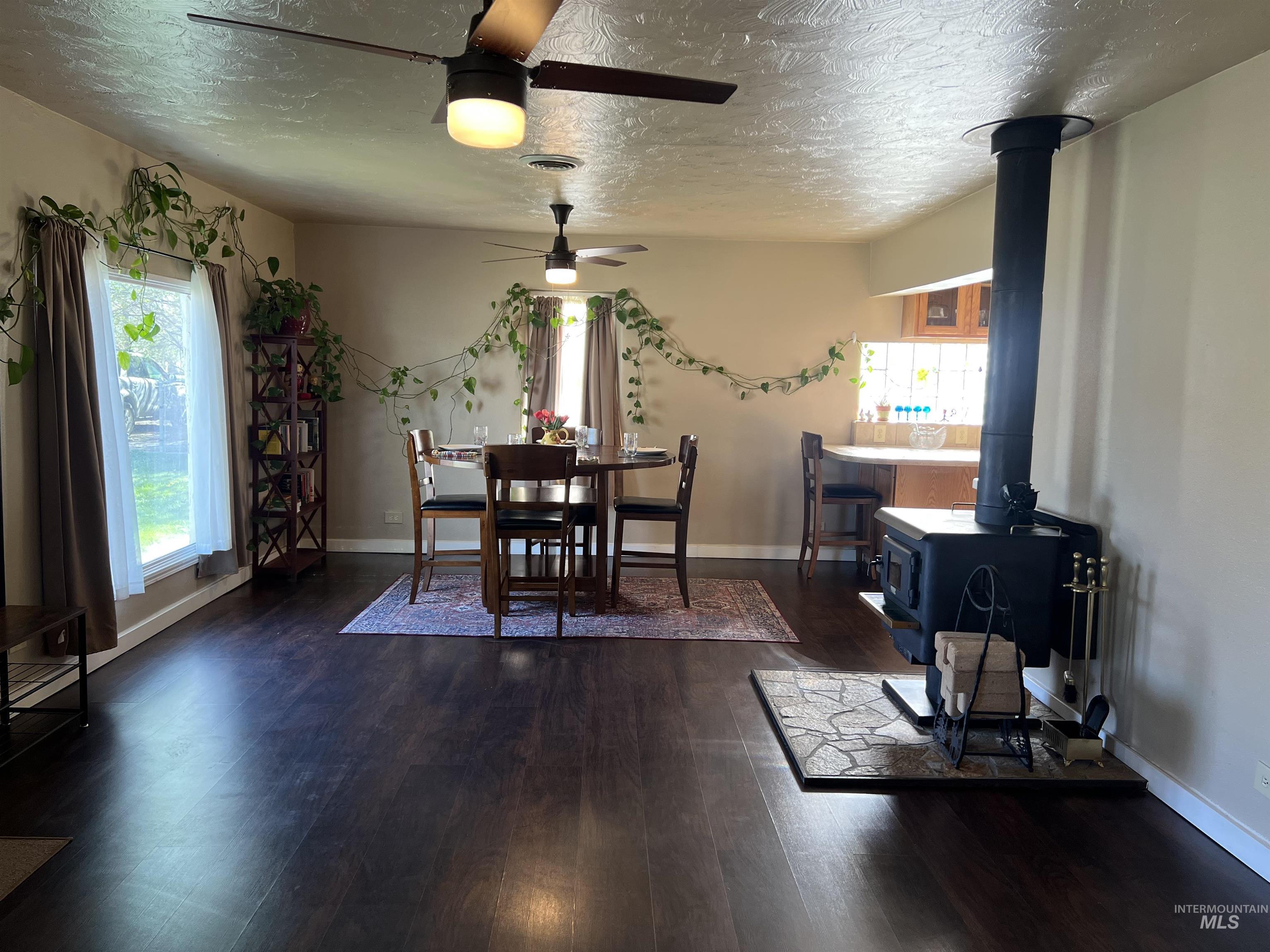 140 3rd Street Property Photo 12