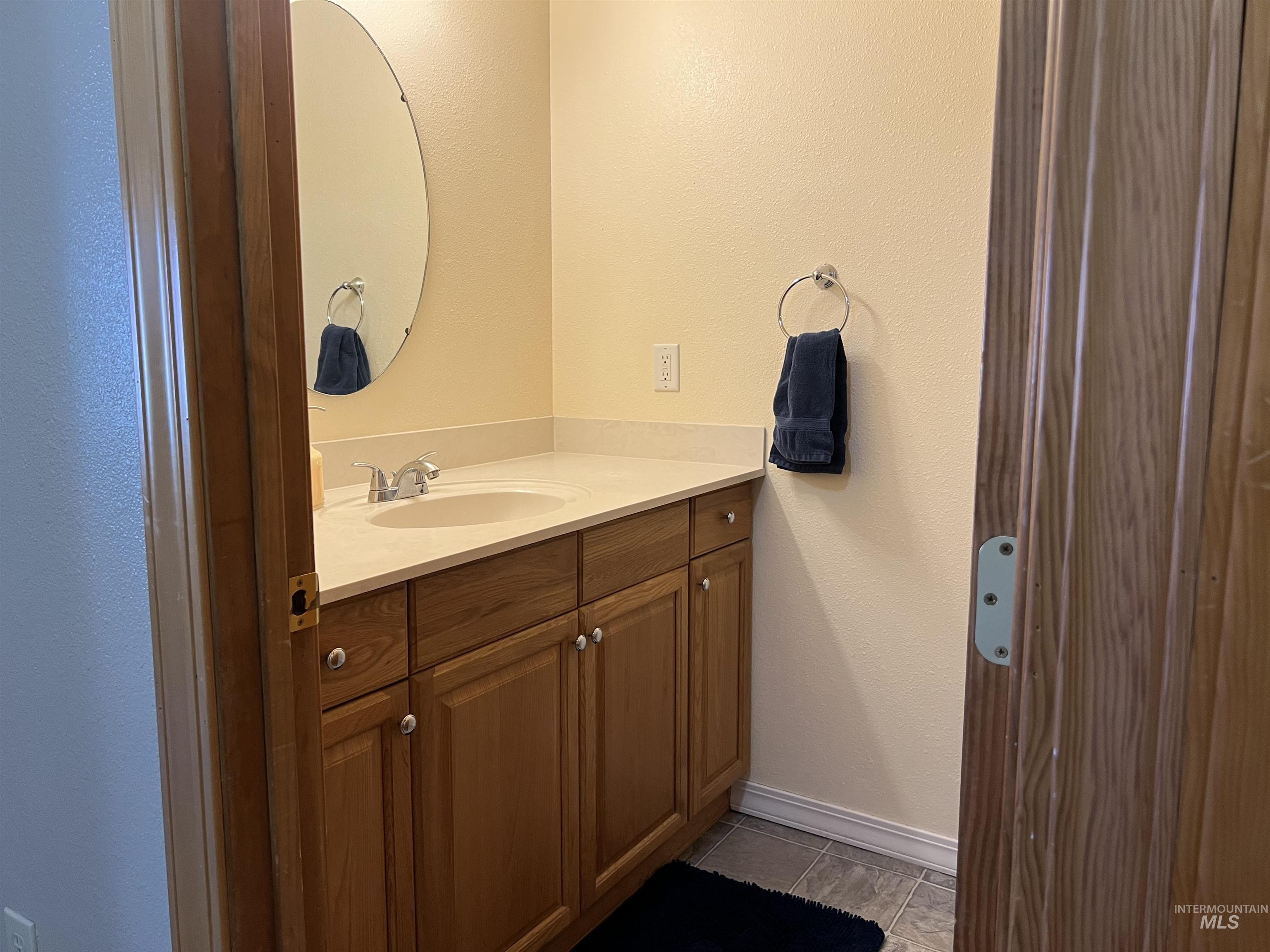 140 3rd Street Property Photo 28