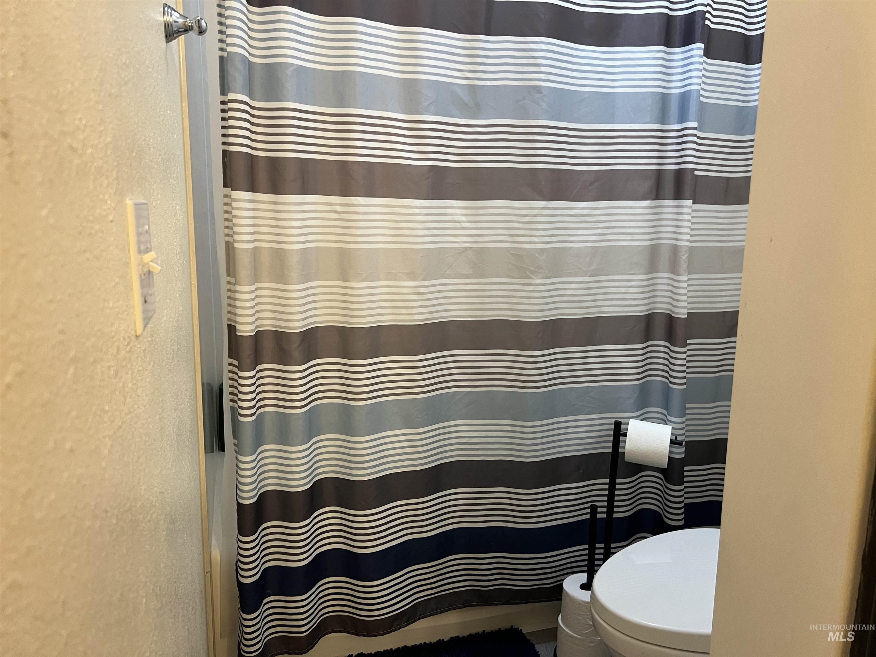 140 3rd Street Property Photo 30
