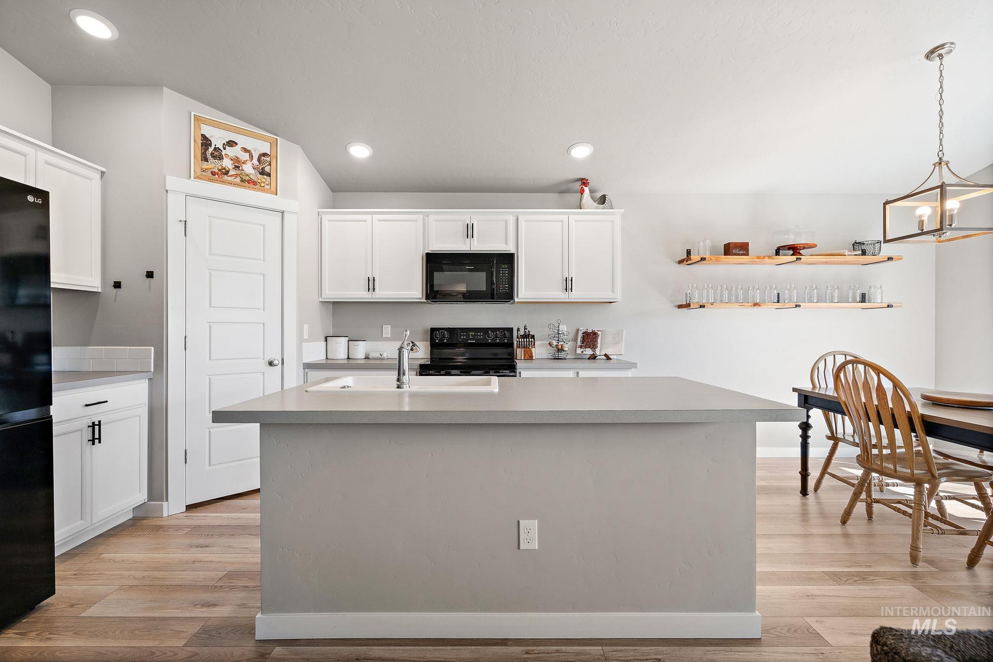 2961 W Dark Sky St Property Photo 10