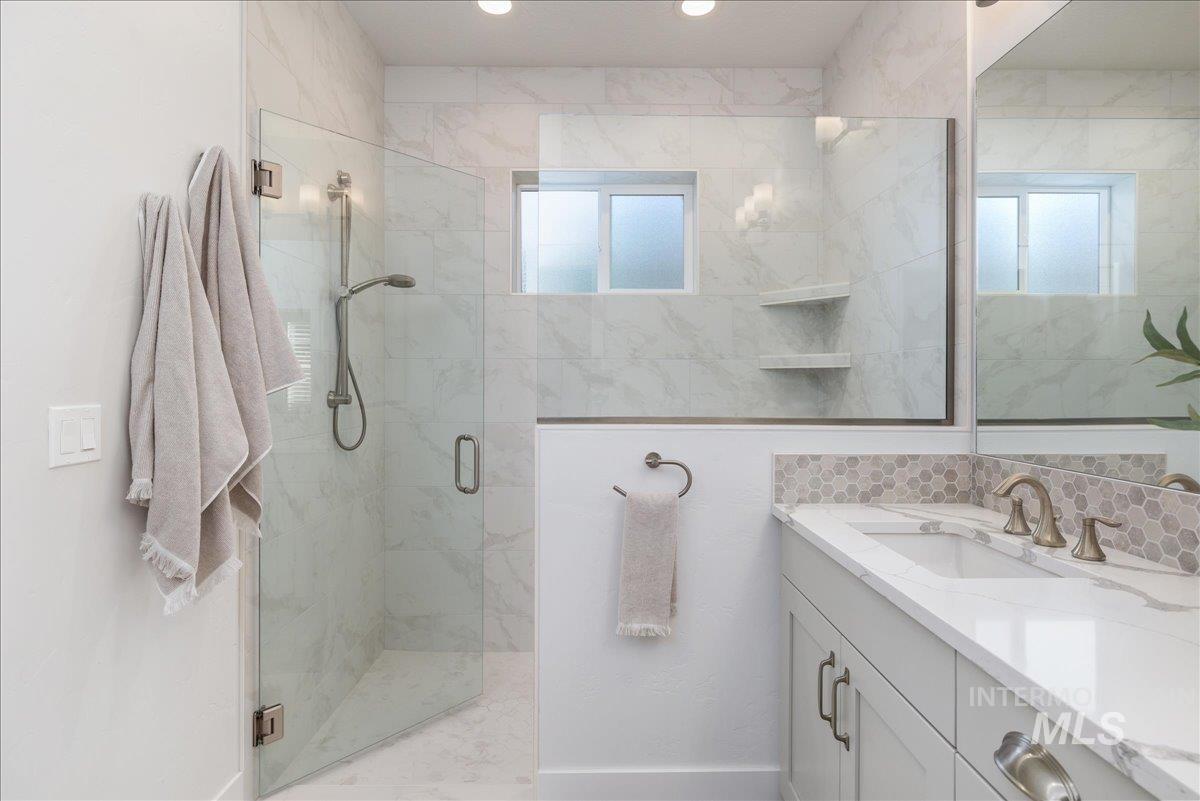 2574 E Maddy Ln Property Photo 30