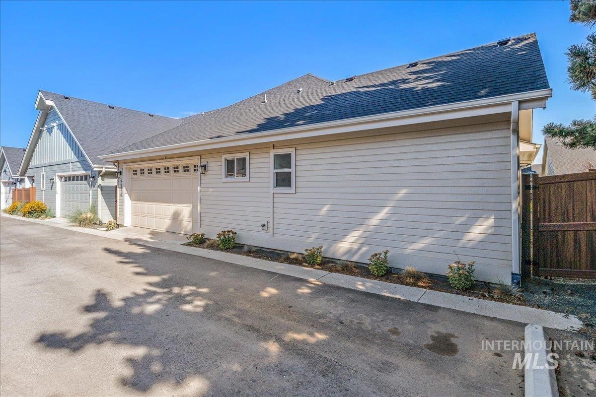 2574 E Maddy Ln Property Photo 38