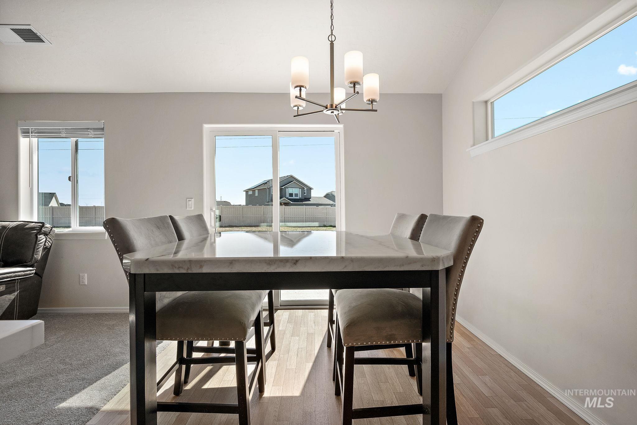 11347 Nora Property Photo 10