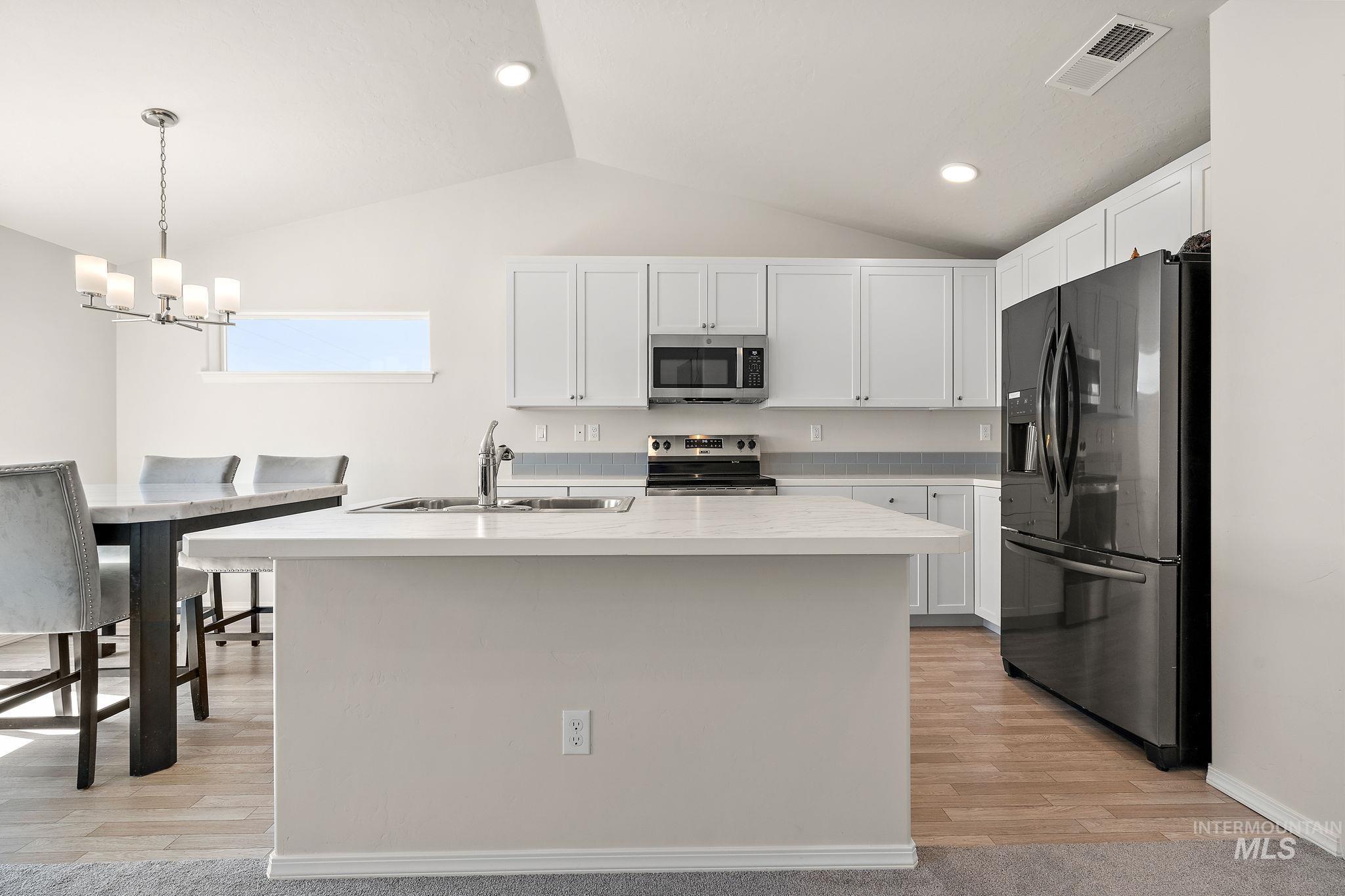 11347 Nora Property Photo 11