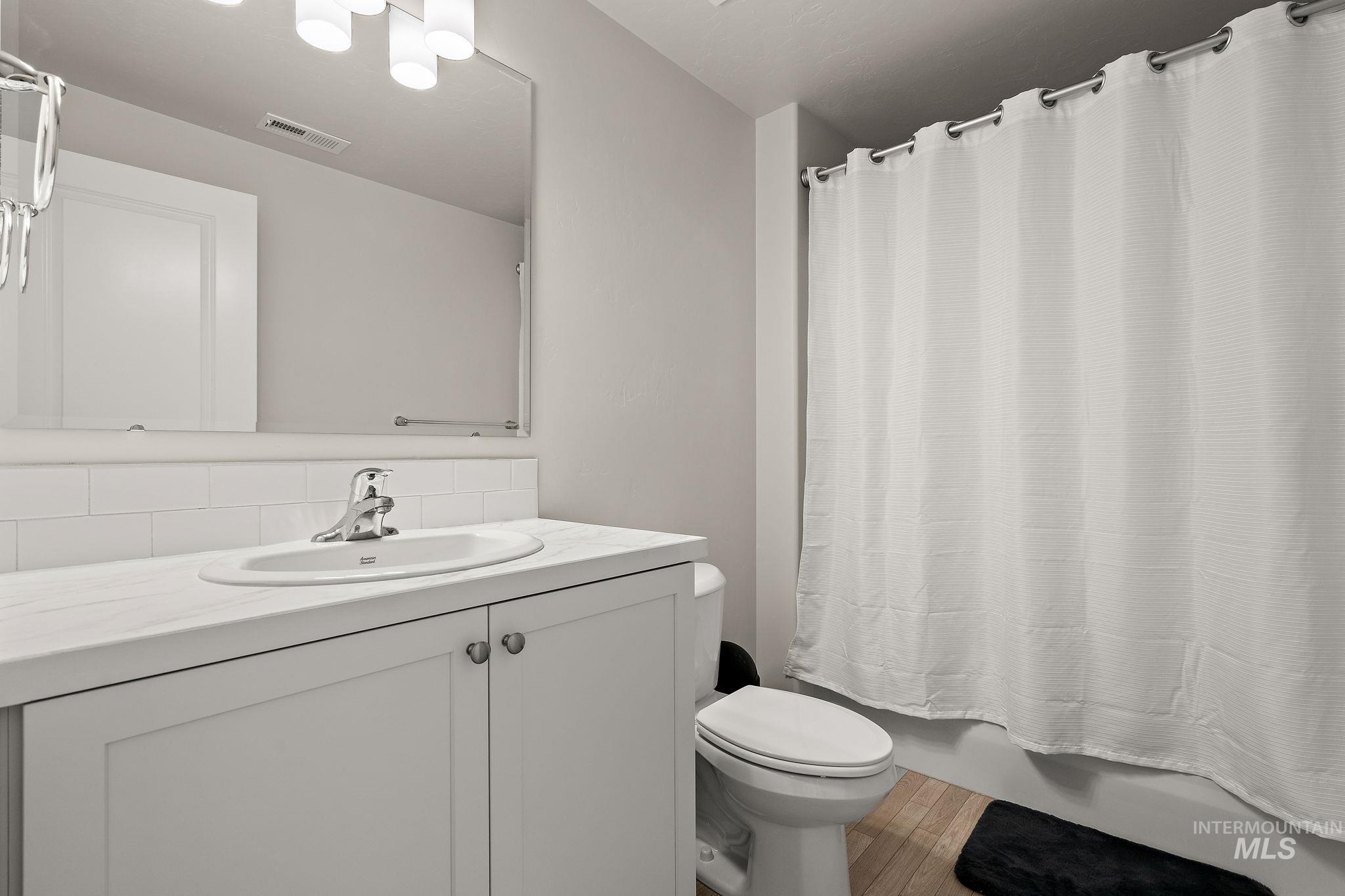 11347 Nora Property Photo 23