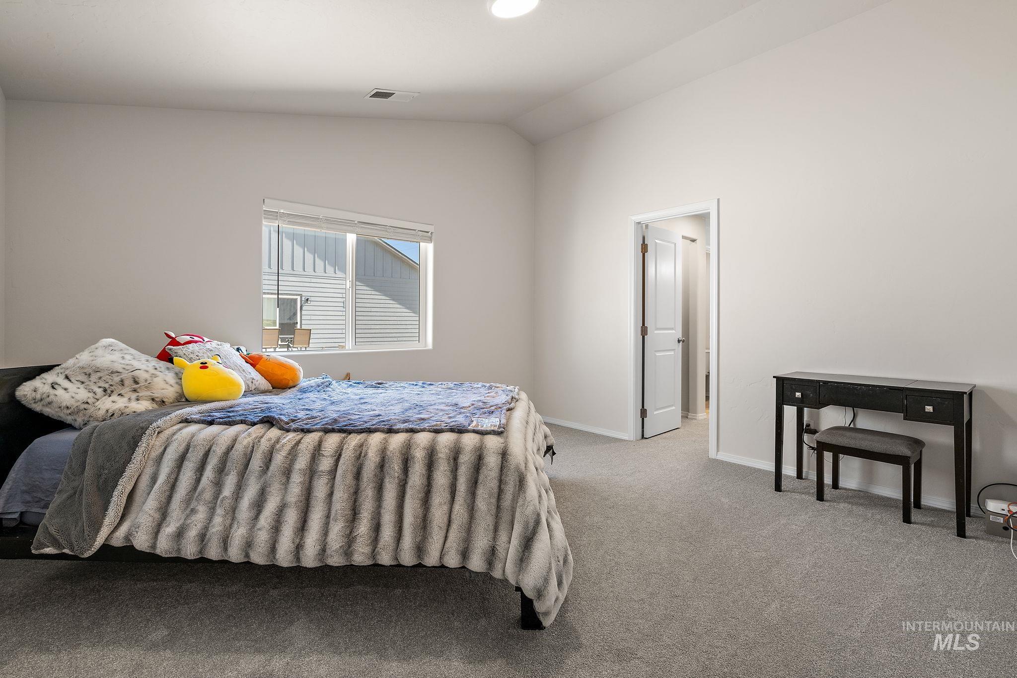 11347 Nora Property Photo 24