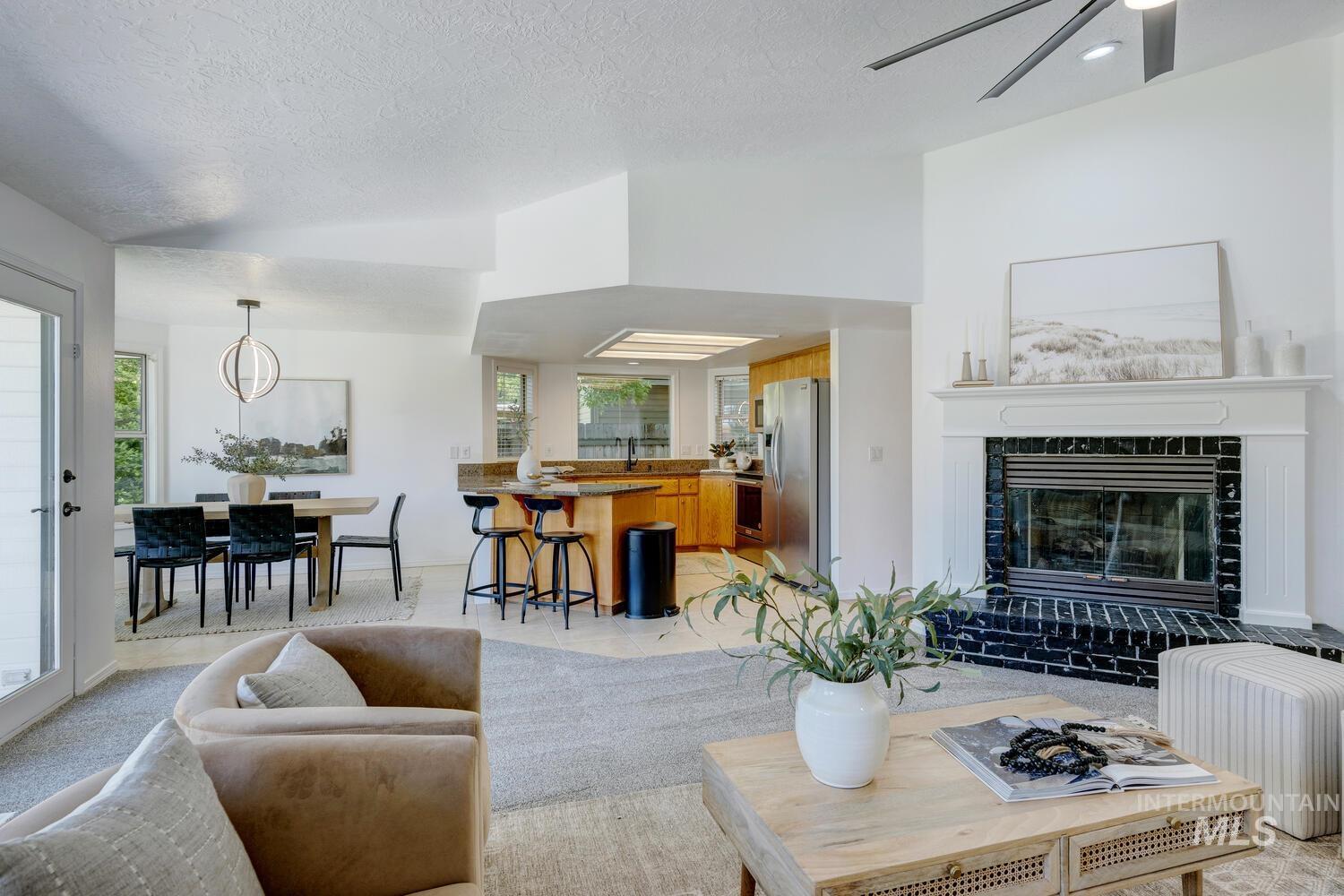 11684 W. Arlen Property Photo 8