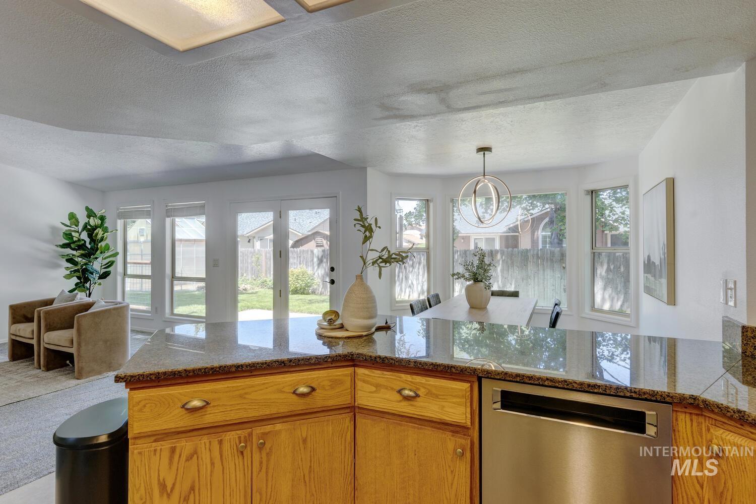 11684 W. Arlen Property Photo 13
