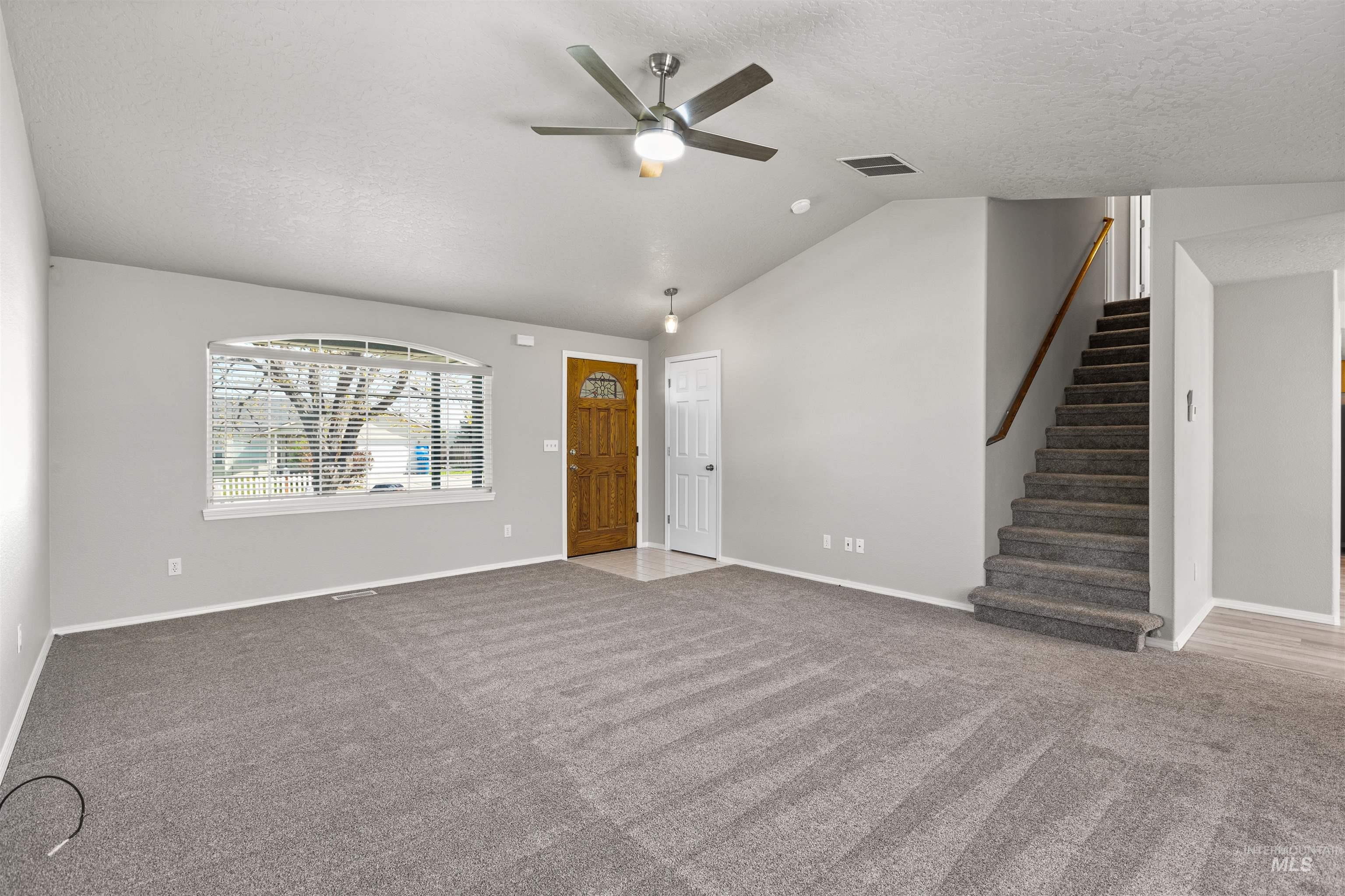 2613 Smart St Property Photo 5