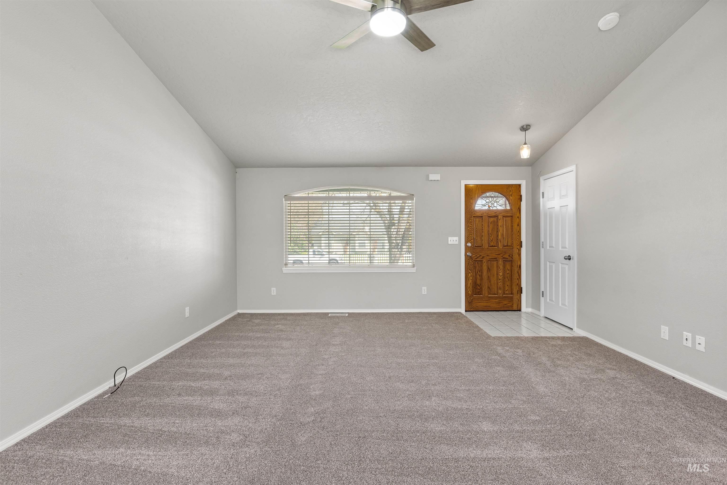 2613 Smart St Property Photo 7