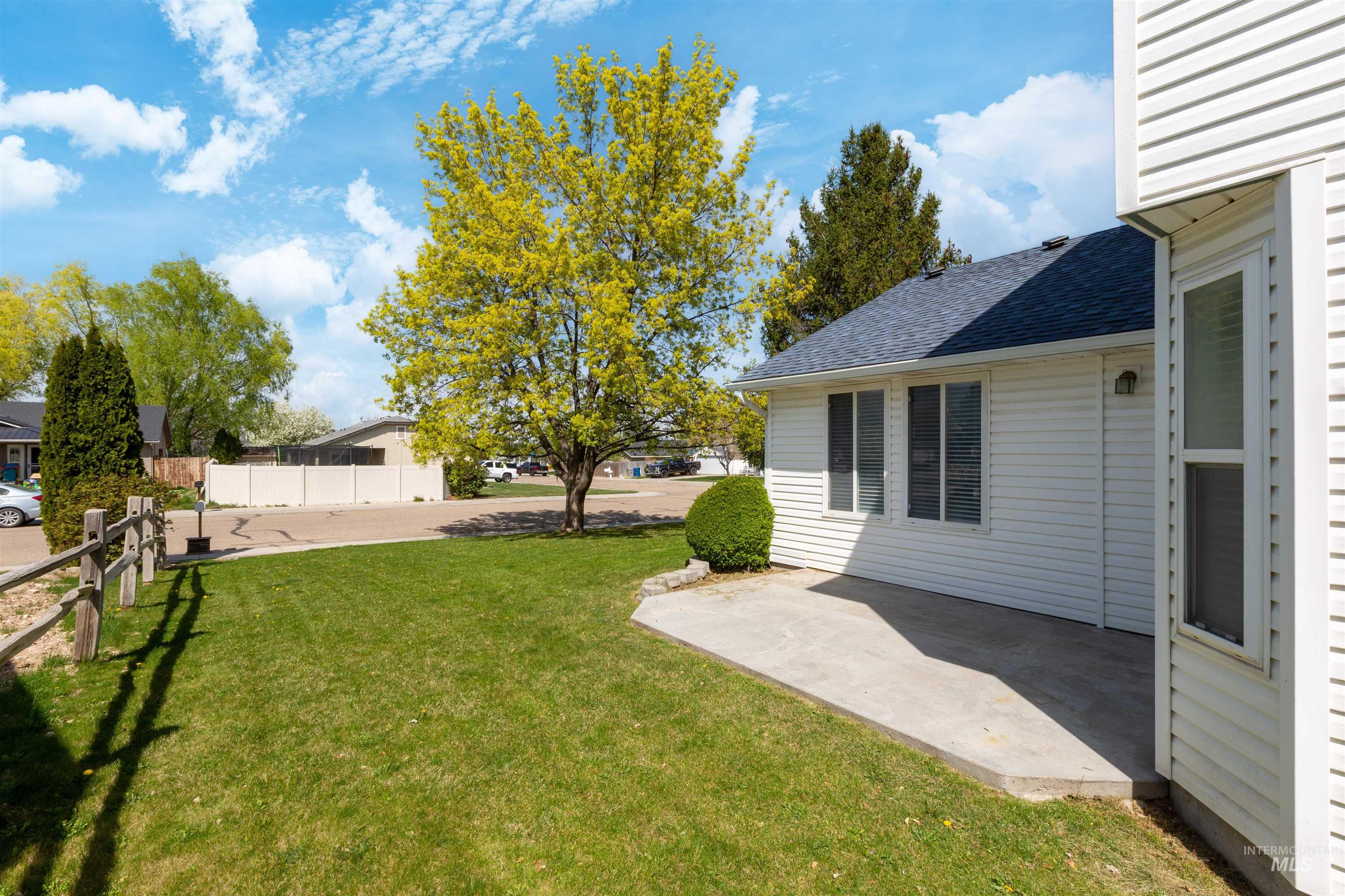 2613 Smart St Property Photo 28