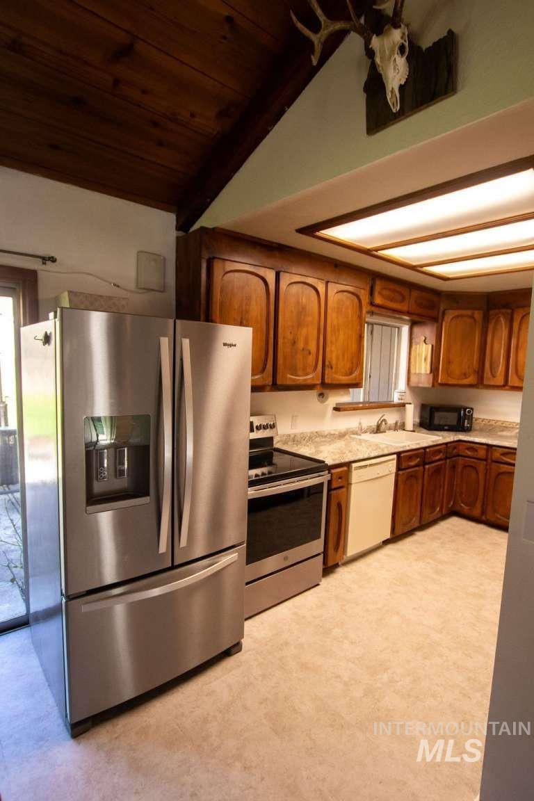 2583 Cascade Drive Property Photo 24