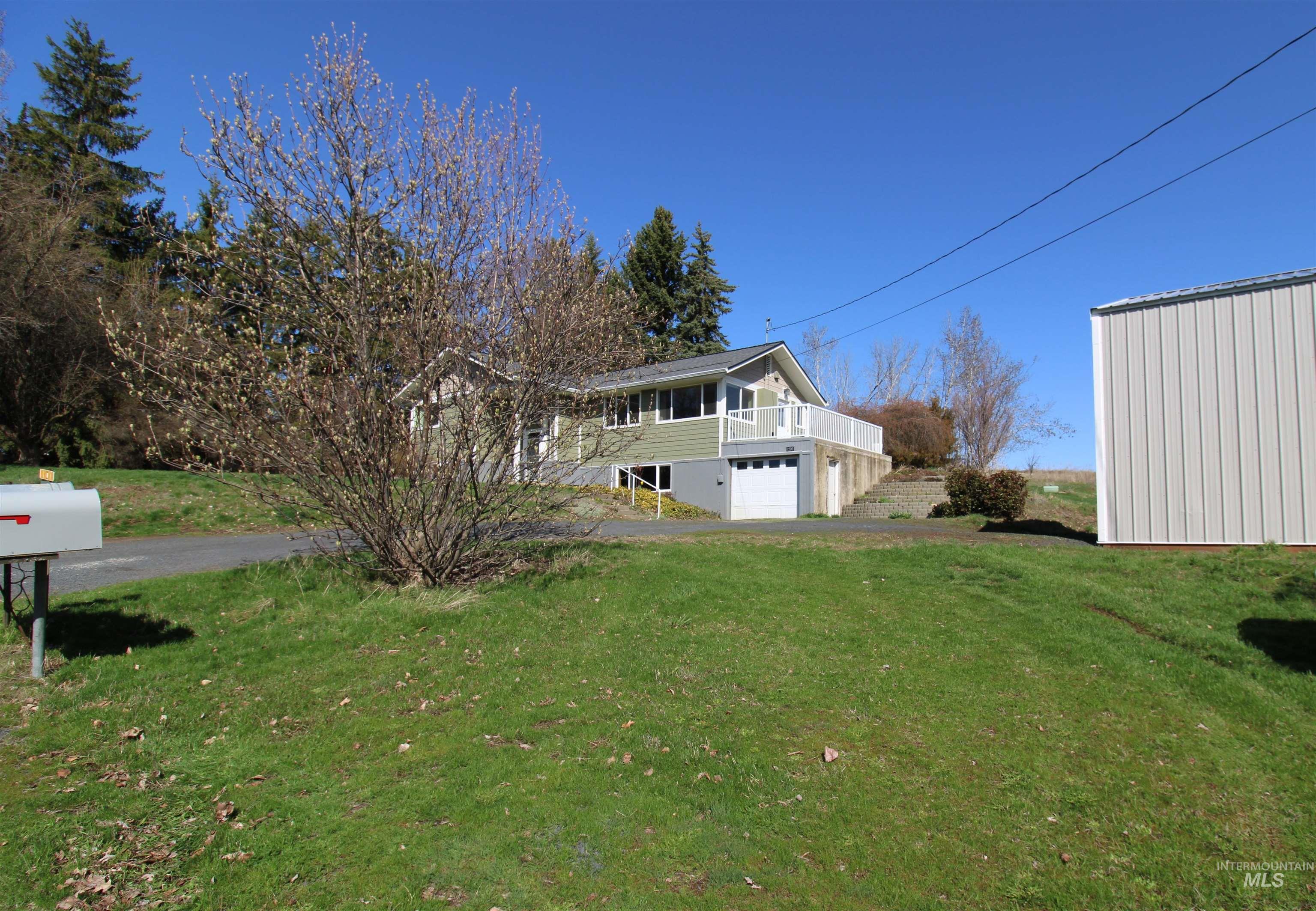 1200 Lundquist Lane Property Photo 3