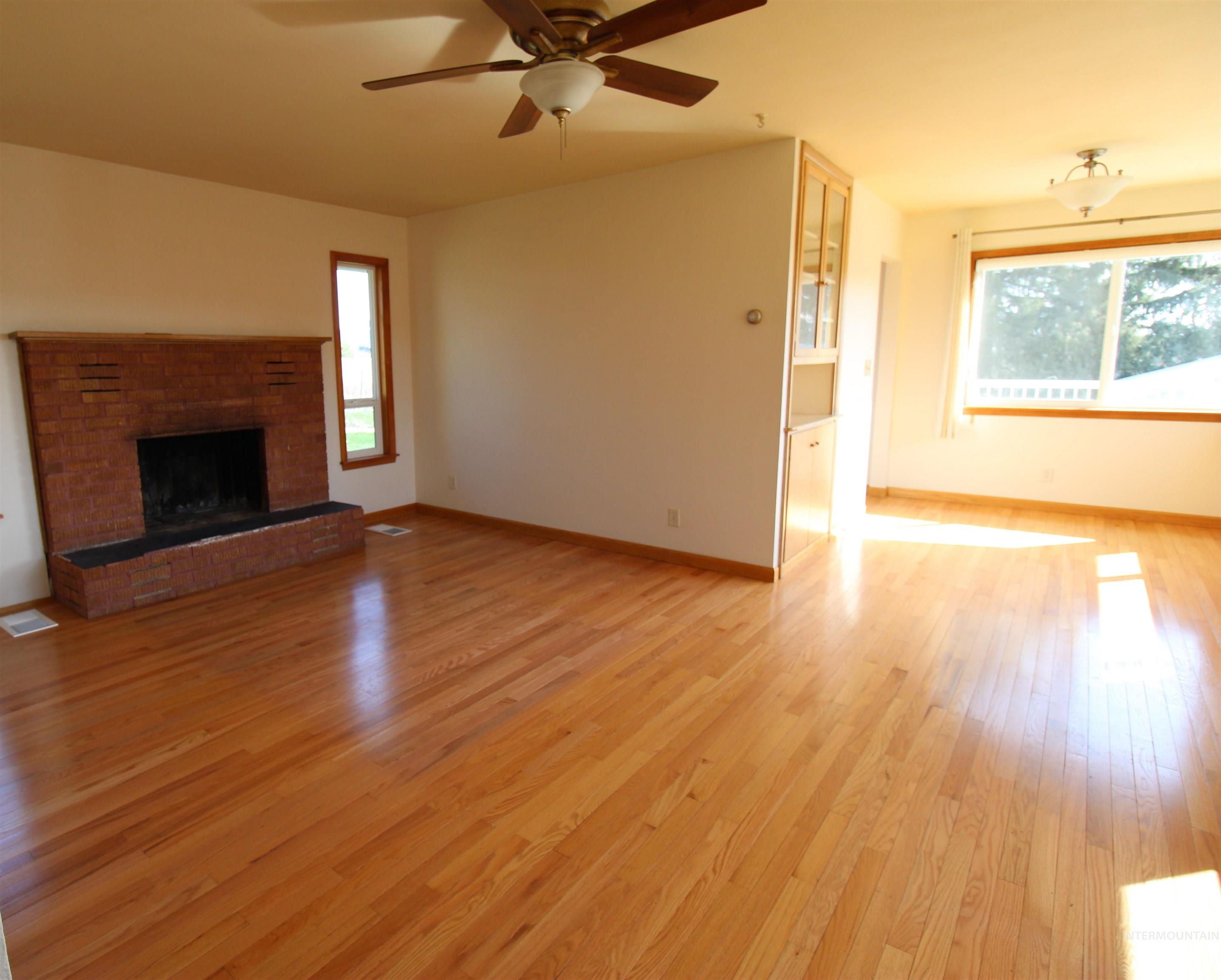 1200 Lundquist Lane Property Photo 5