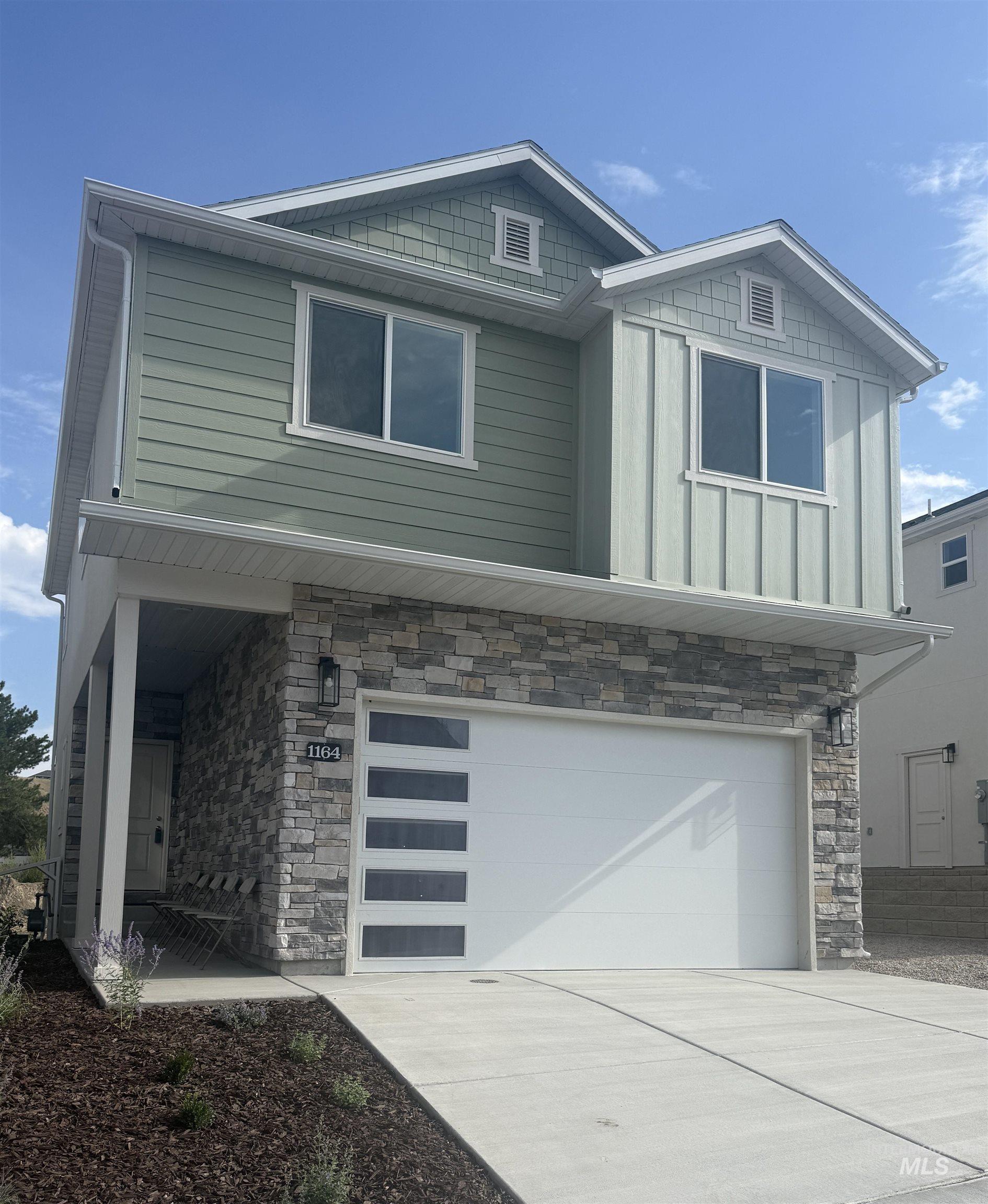 1164 Jasper Loop