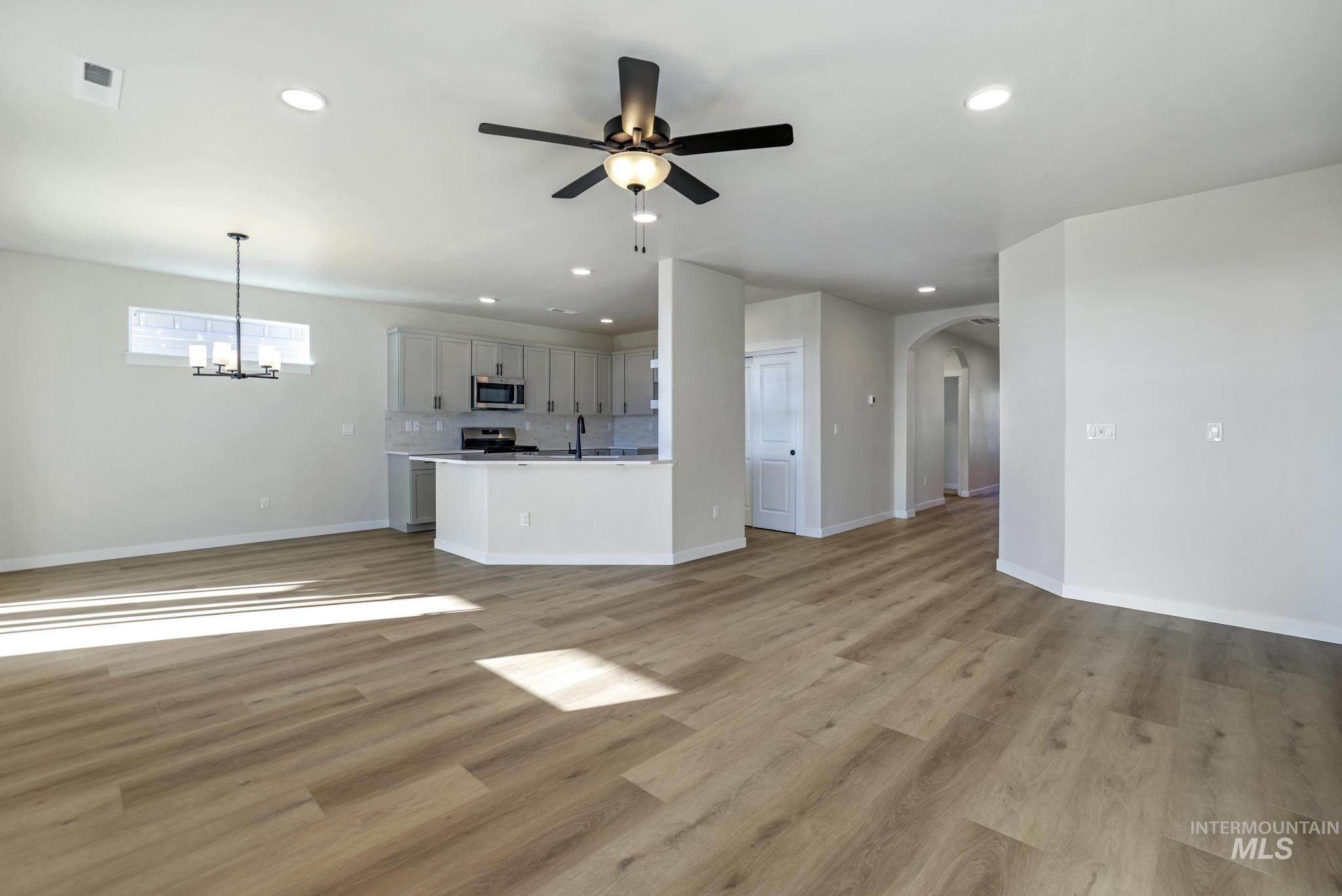 1023 Coral Rd. Property Photo 7