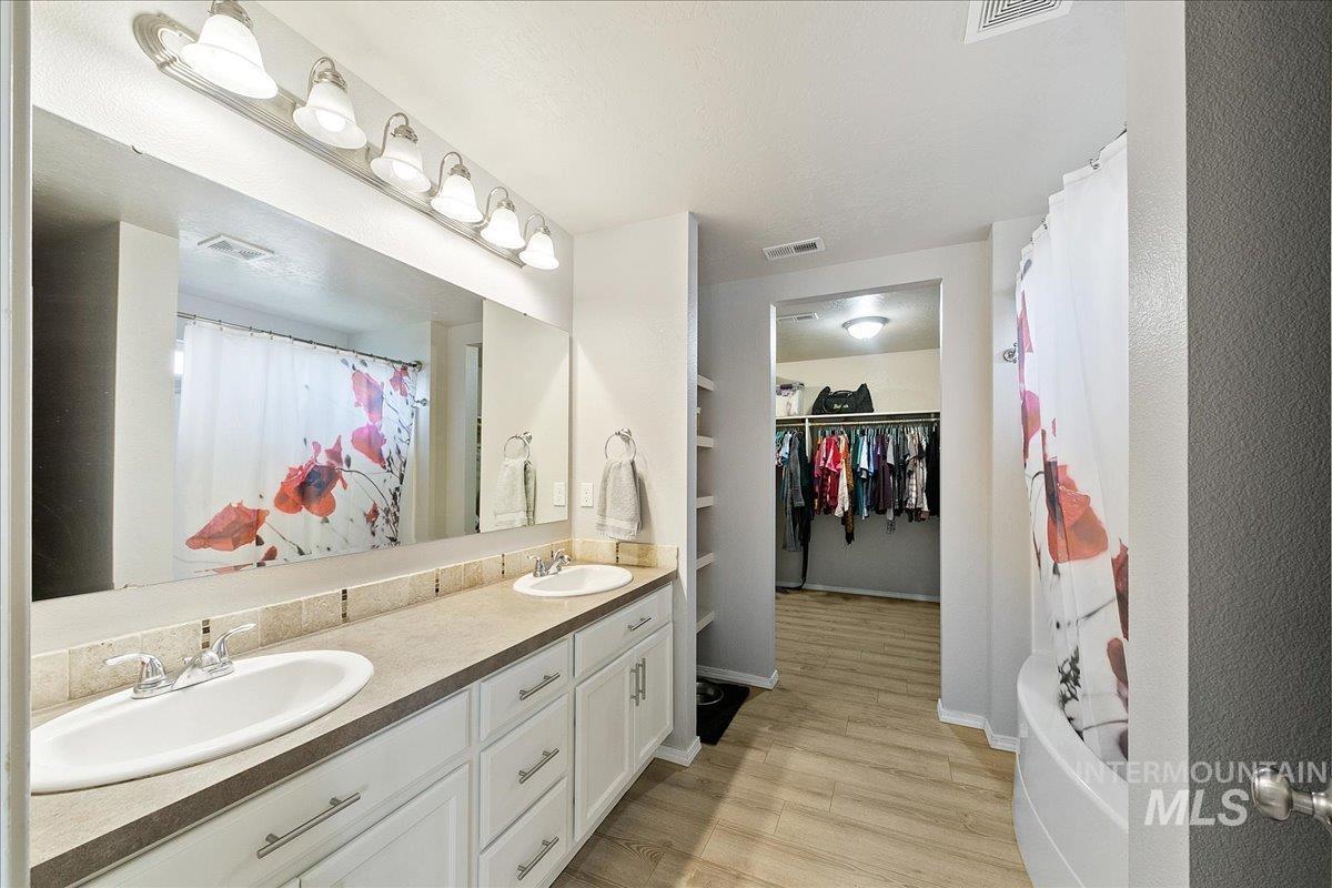 1110 N Finsbury Avenue Property Photo 24
