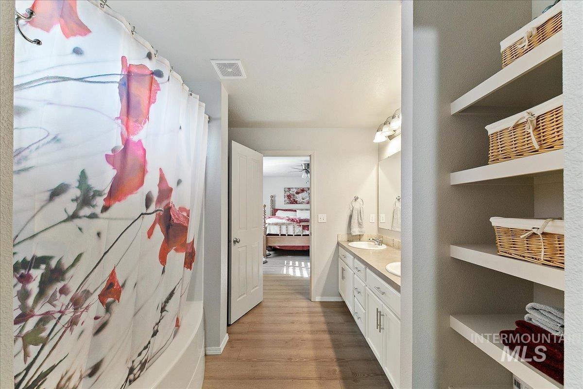 1110 N Finsbury Avenue Property Photo 25