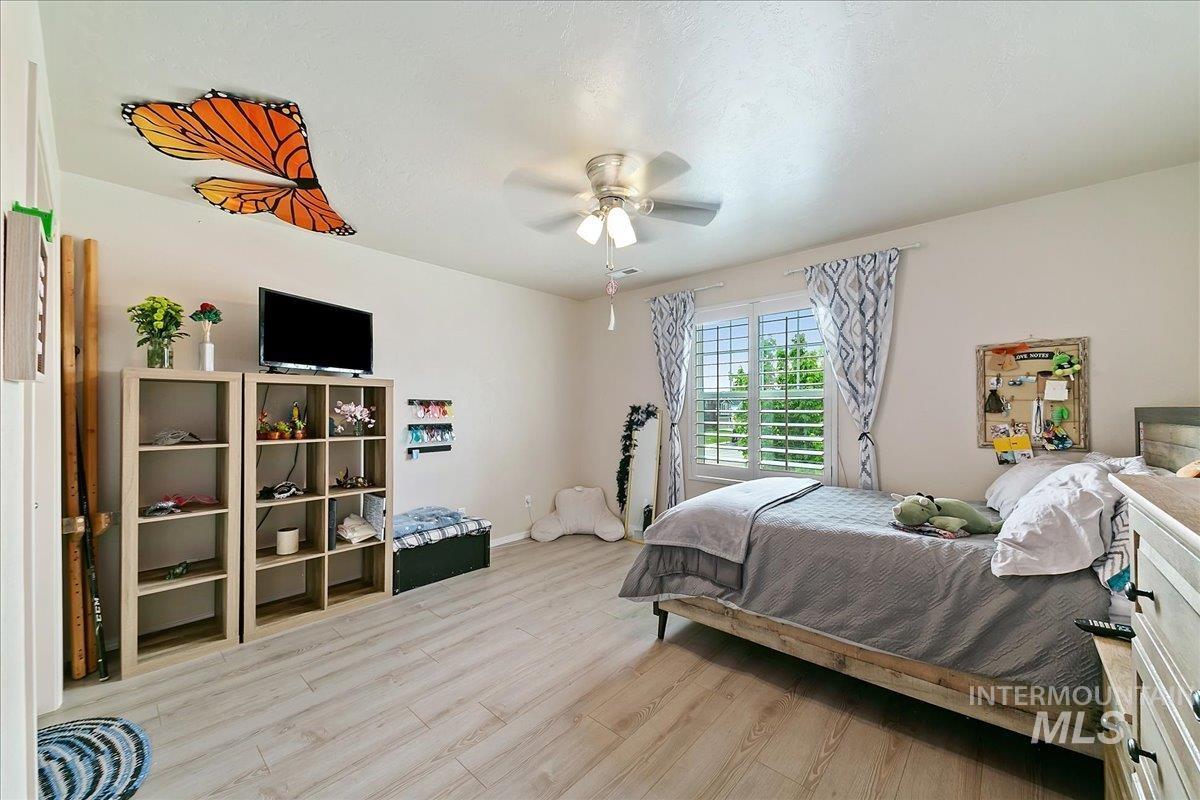 1110 N Finsbury Avenue Property Photo 27