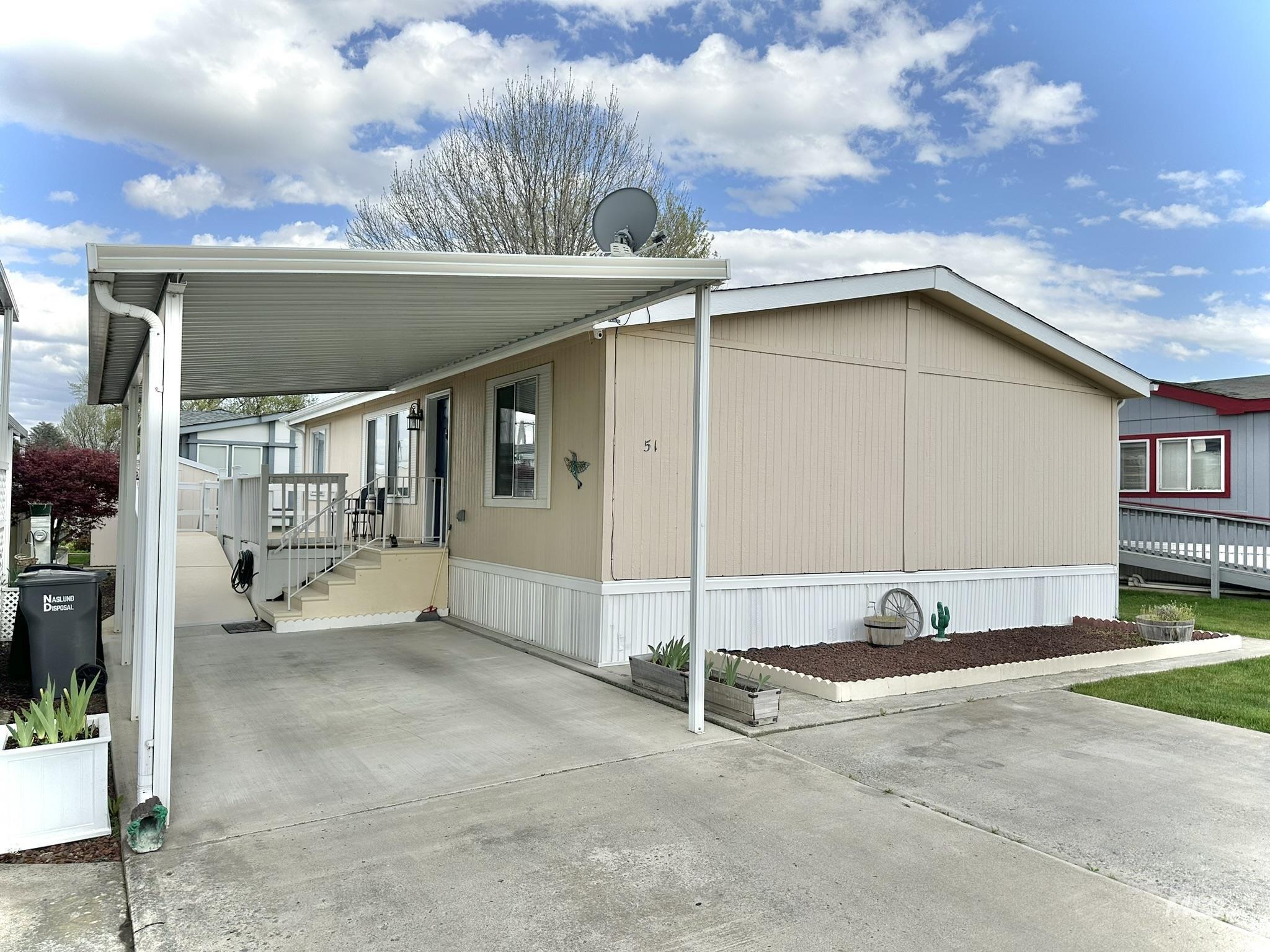 Clarkston Real Estate Listings Main Image