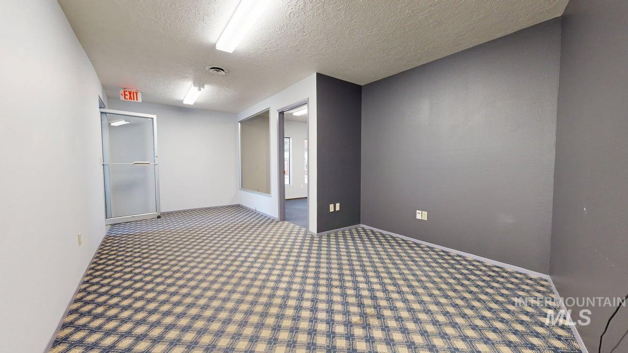 508 Thain Rd. Property Photo 6