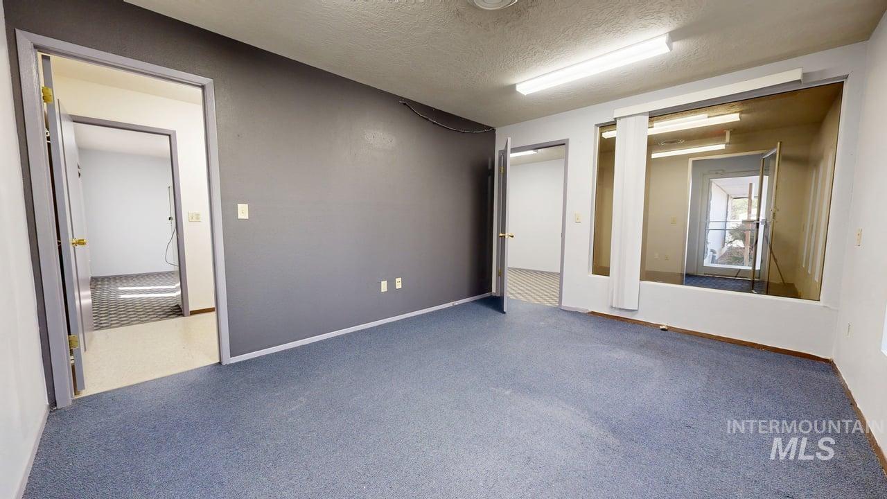 508 Thain Rd. Property Photo 7