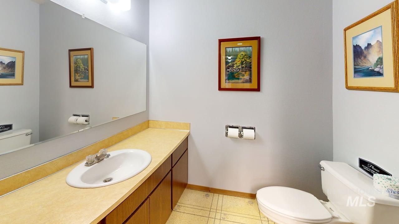 508 Thain Rd. Property Photo 11