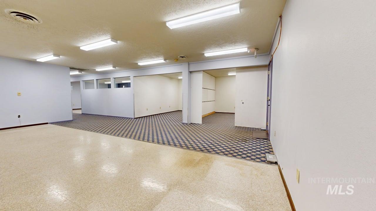 508 Thain Rd. Property Photo 11