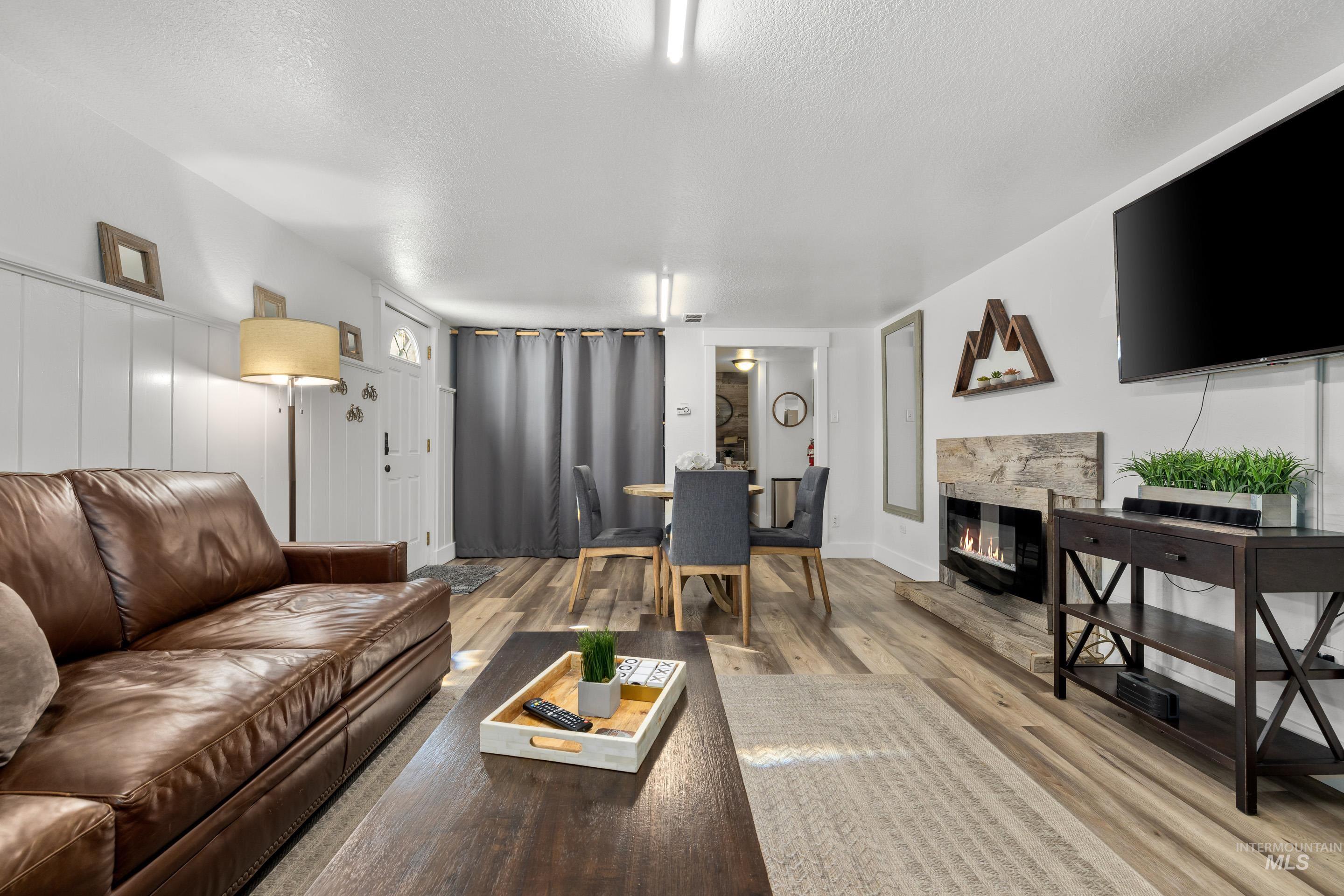 1701 N Beach St. Property Photo 30