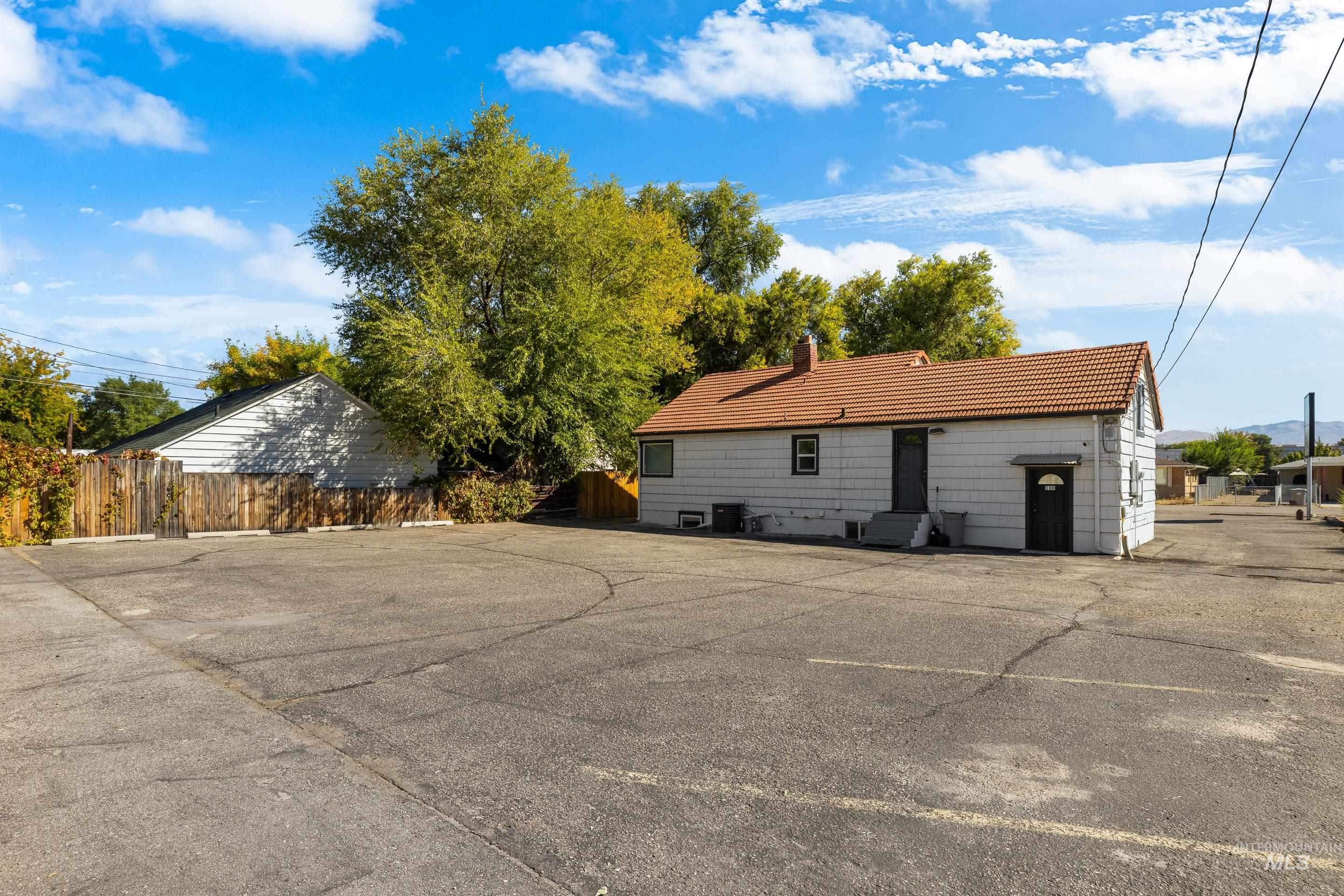 1701 N Beach St. Property Photo 42